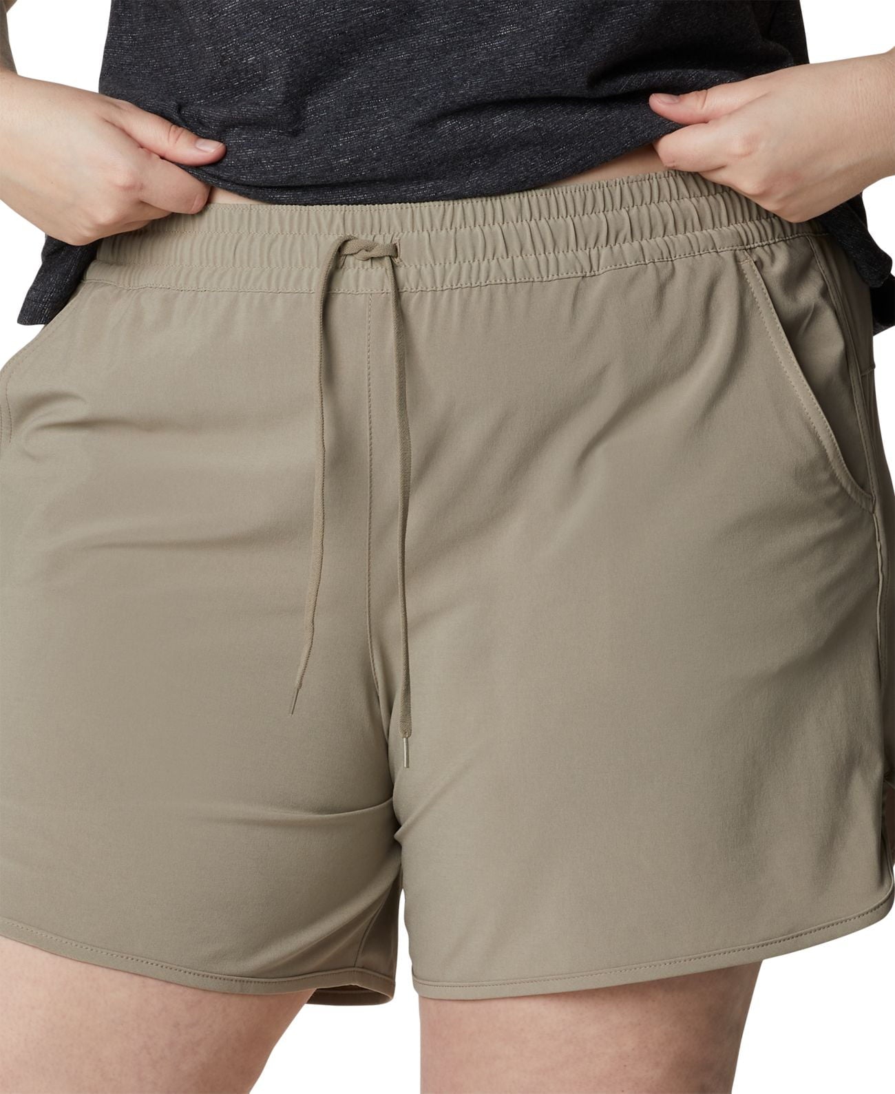 Columbia Women's Bogata Bay Stretch Shorts Plus Size 2X
