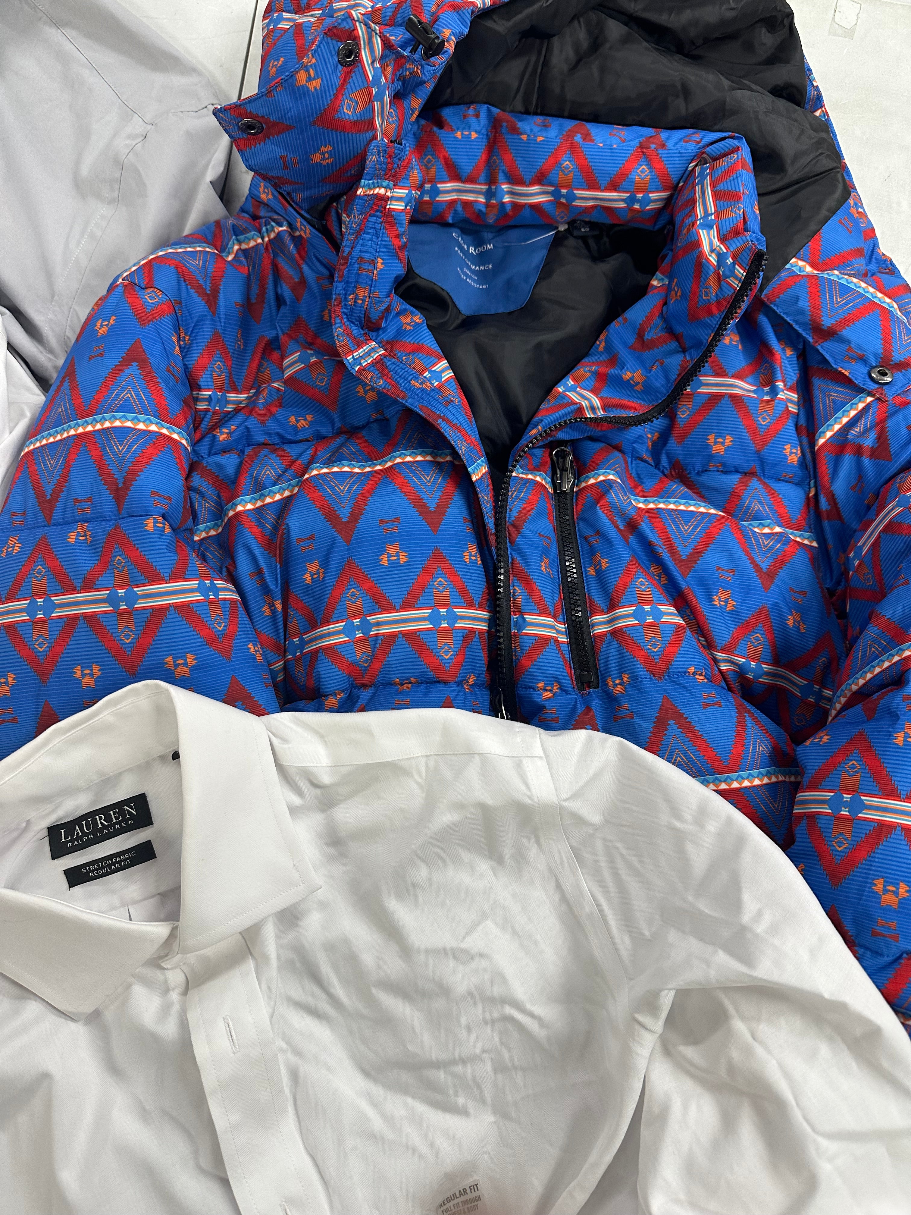 Men's Clothing Dress Shirts & Jacket Wholesale Lot, RALPH LAUREN, CALVIN KLEIN, VAN HEUSEN and CLUB ROOM, 7 items, Shelf Pulls, MSRP $594