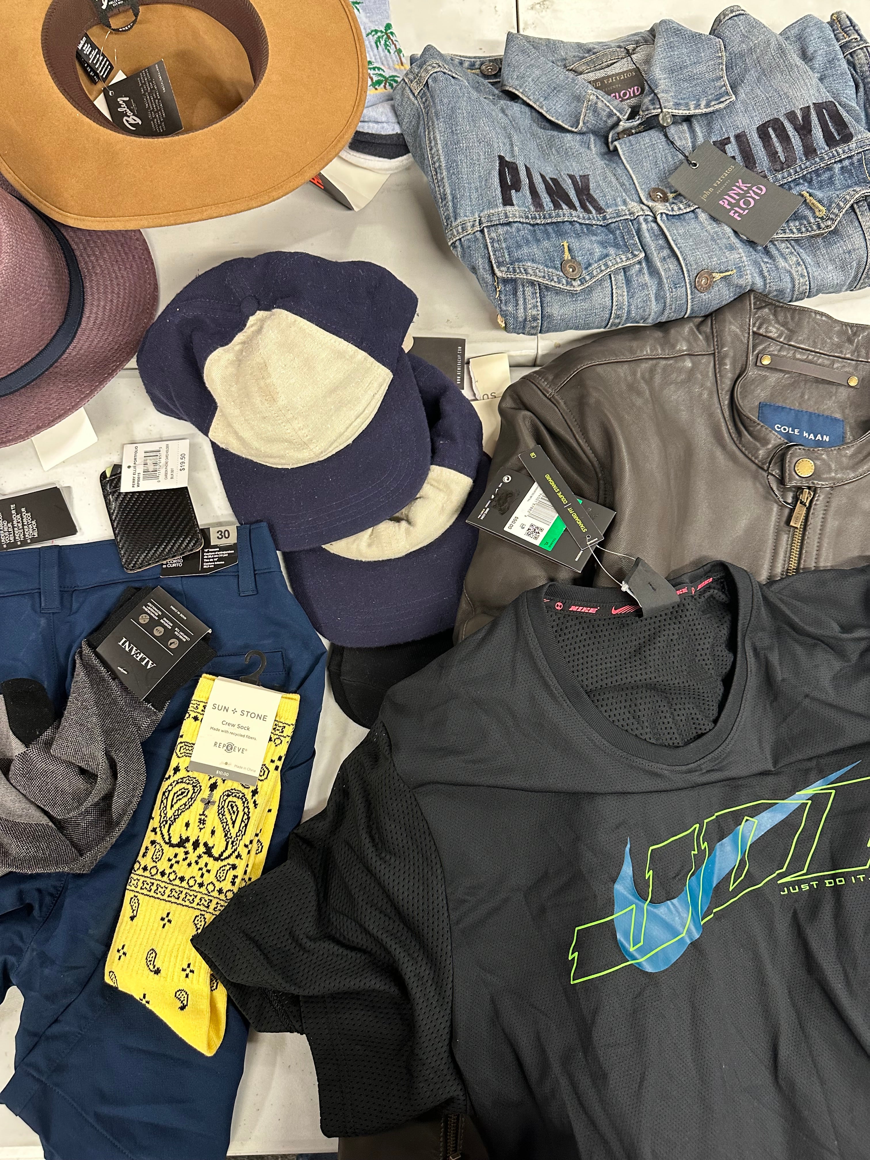 Men's Clothing & Other Assorted Wholesale Lot, NIKE, NEW ERA, JOHN VARVATOS, BAILEY, UNDER ARMOUR, HOT SOX and more, 13 items, CUSTOMER RETURNS