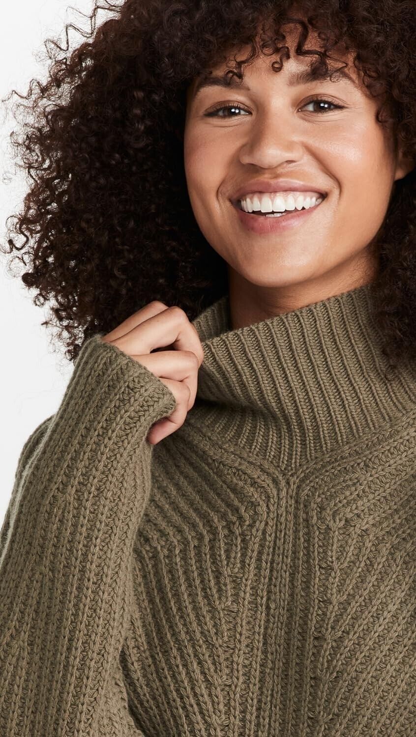 Theory Women's Sculpted Wool Cashmere Sweater Green Olive - Size M MSRP $345