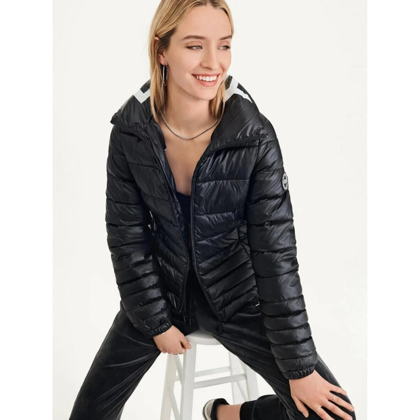 DKNY Sport Womens Lightweight Packable Puffer Jacket Black Size S MSRP $130