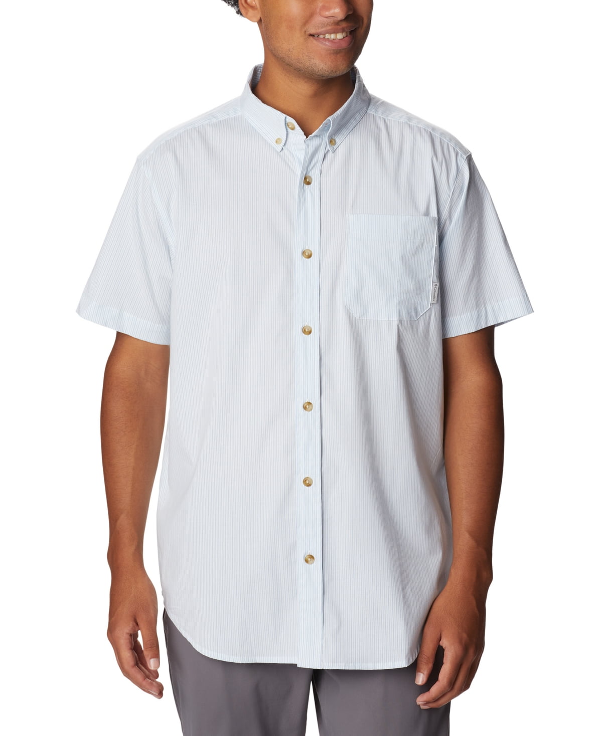 Columbia Mens Regular fit Short Sleeve Button-Up Shirt Large Blue Striped
