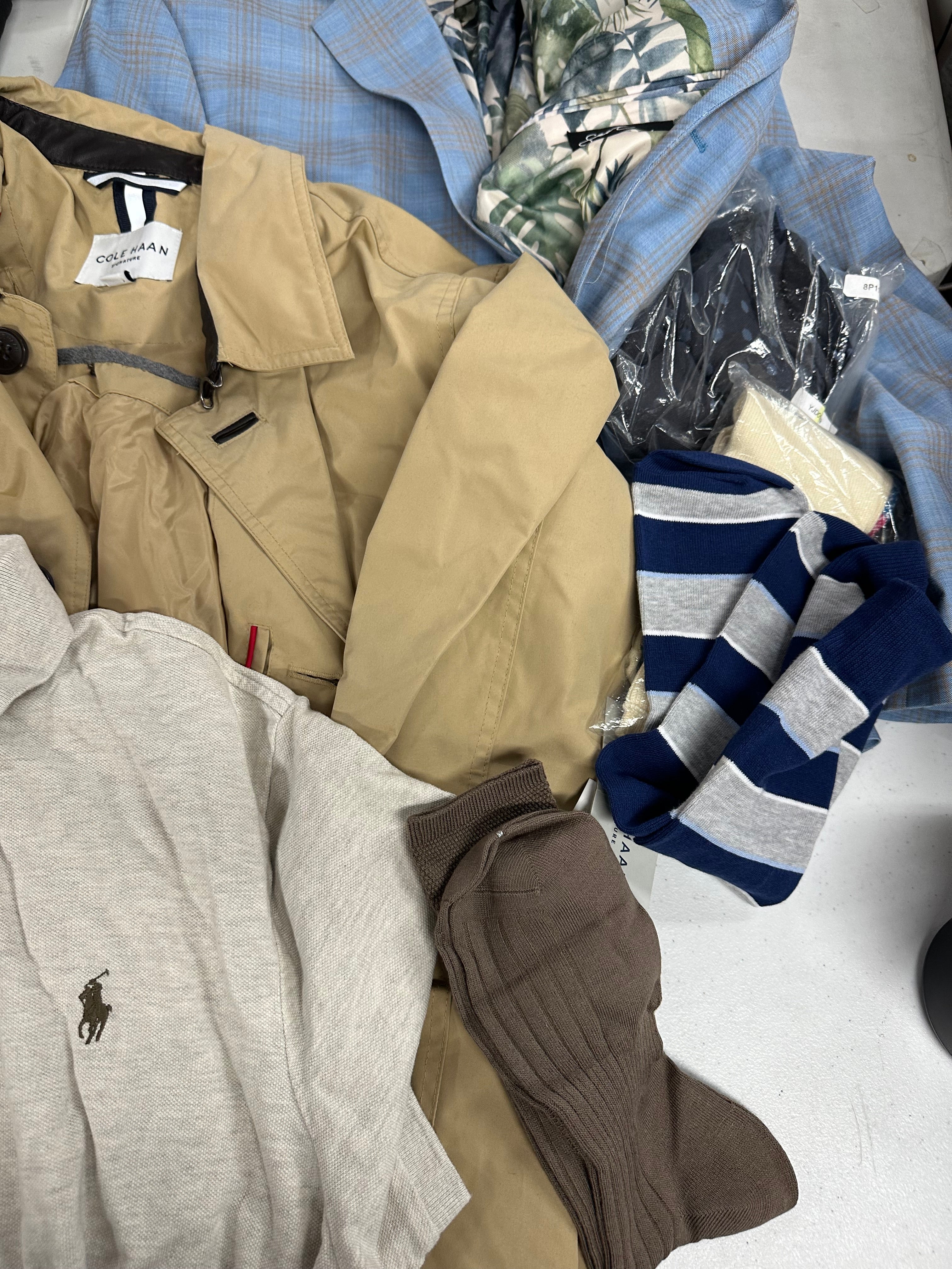 Men's Clothing, Shoes and Others, Assorted Wholesale Lot, 7 FOR ALL MANKIND, SEAN JOHN, COLE HAAN, CALVIN KLEIN, POLO RALPH LAUREN, WEATHERPROOF, PERRY ELLIS and more, 13 items, CUSTOMER RETURNS
