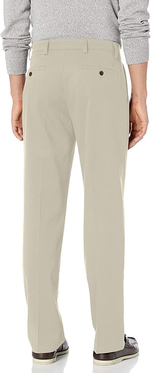 Dockers Men's Classic Fit Easy Khaki Pants Beige Size 30W x 30L MSRP $50
