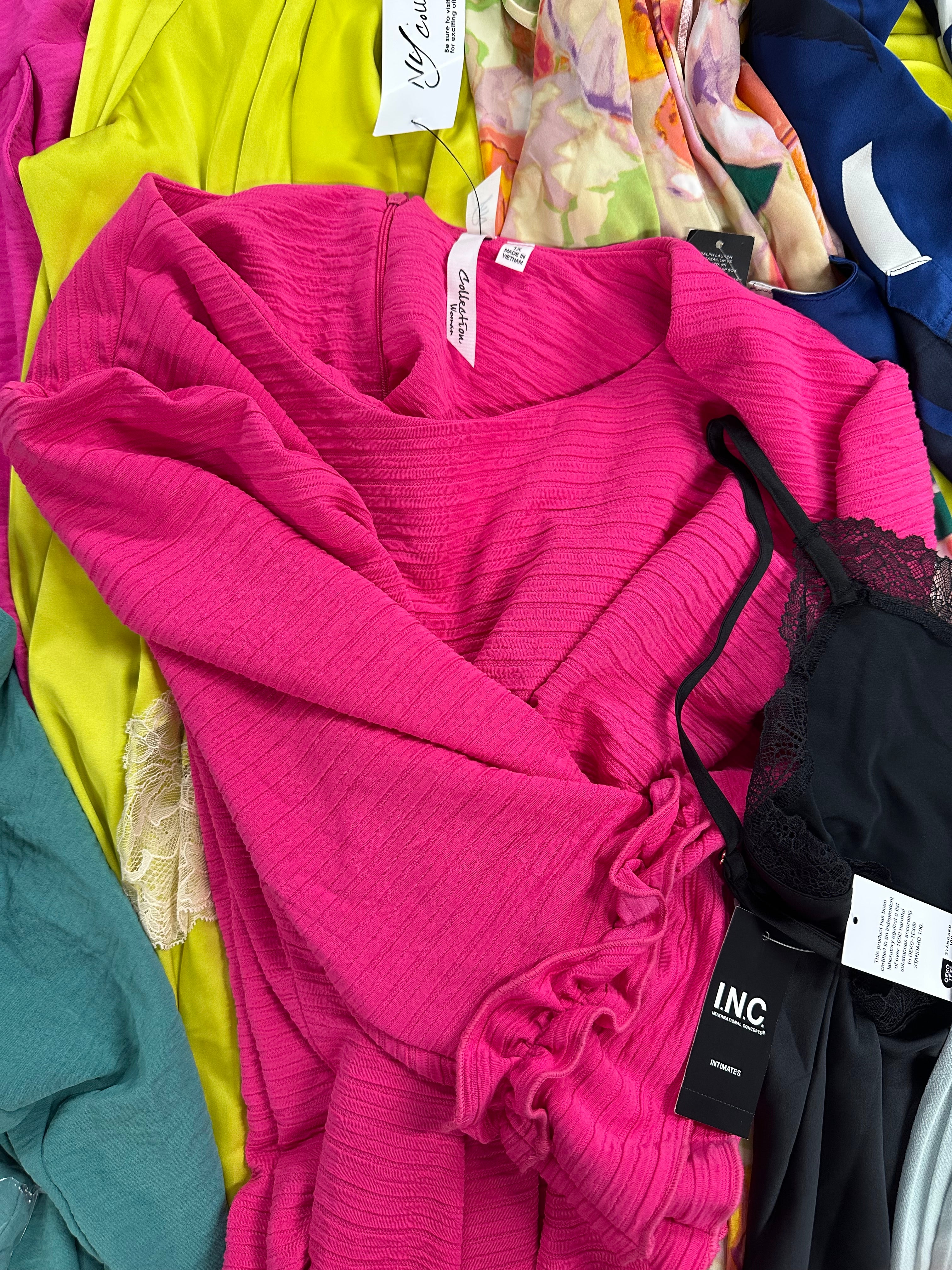 Women's Clothing Assorted Wholesale Lot, DONNA KARAN, POLO RALPH LAUREN, VINCE CAMUTO, NY COLLECTION and more, 10 items, Shelf Pulls, MSRP $870
