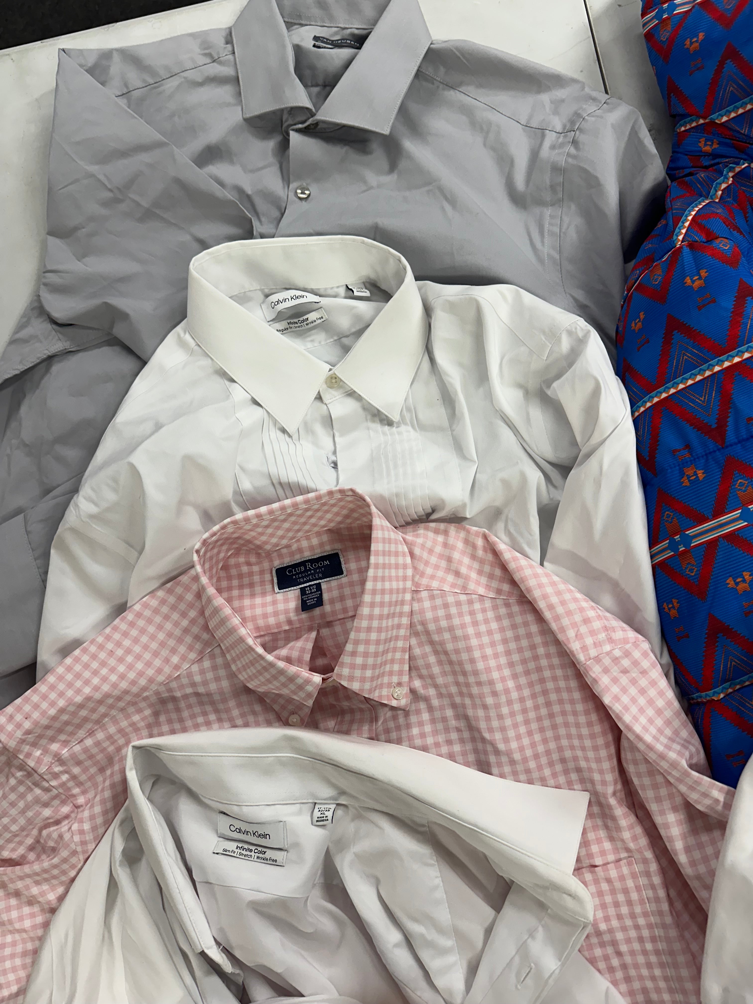 Men's Clothing Dress Shirts & Jacket Wholesale Lot, RALPH LAUREN, CALVIN KLEIN, VAN HEUSEN and CLUB ROOM, 7 items, Shelf Pulls, MSRP $594