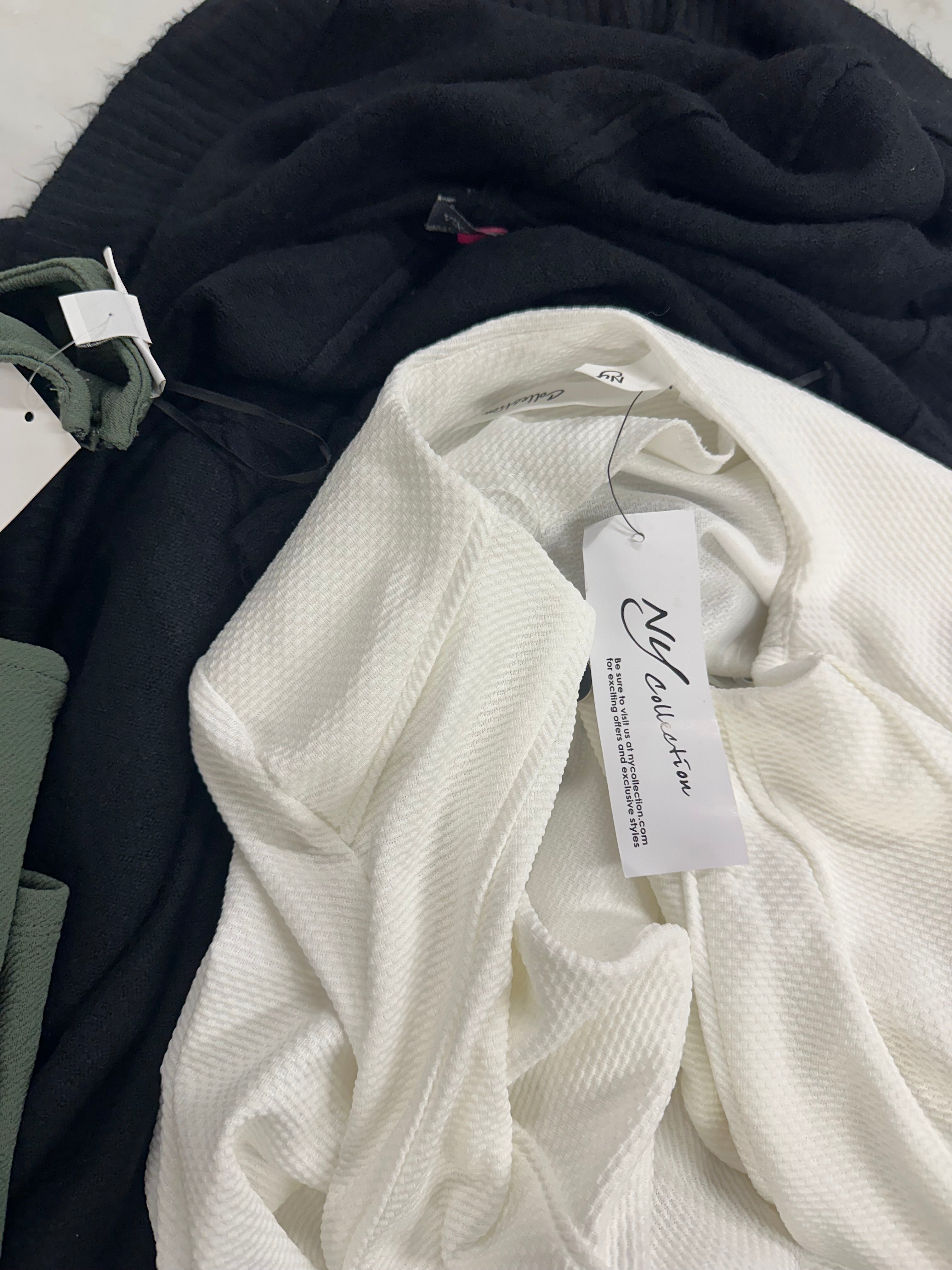 Women's Clothing Suits & Others Wholesale Lot, LE SUIT, VINCE CAMUTO, NY COLLECTION and more, 6 items, Shelf Pulls, MSRP $756