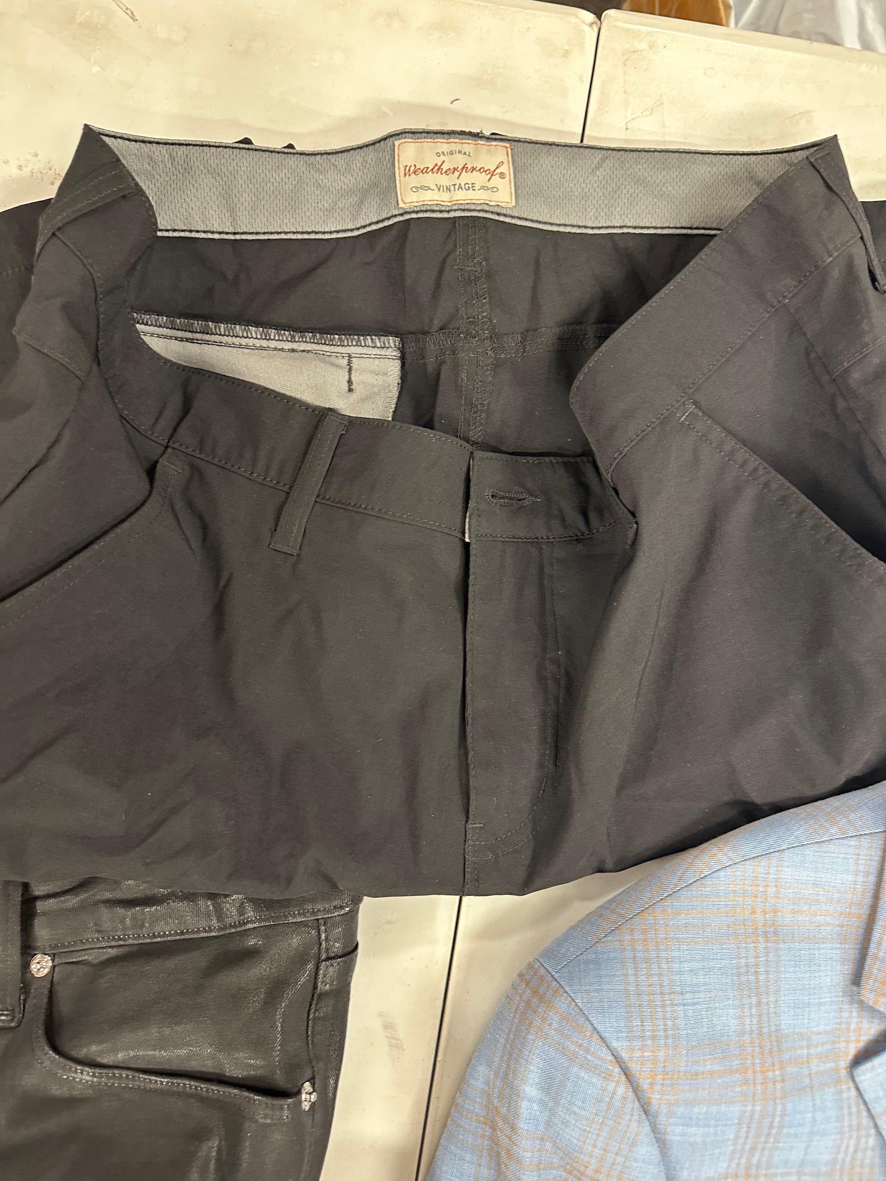 Men's Clothing, Shoes and Others, Assorted Wholesale Lot, 7 FOR ALL MANKIND, SEAN JOHN, COLE HAAN, CALVIN KLEIN, POLO RALPH LAUREN, WEATHERPROOF, PERRY ELLIS and more, 13 items, CUSTOMER RETURNS