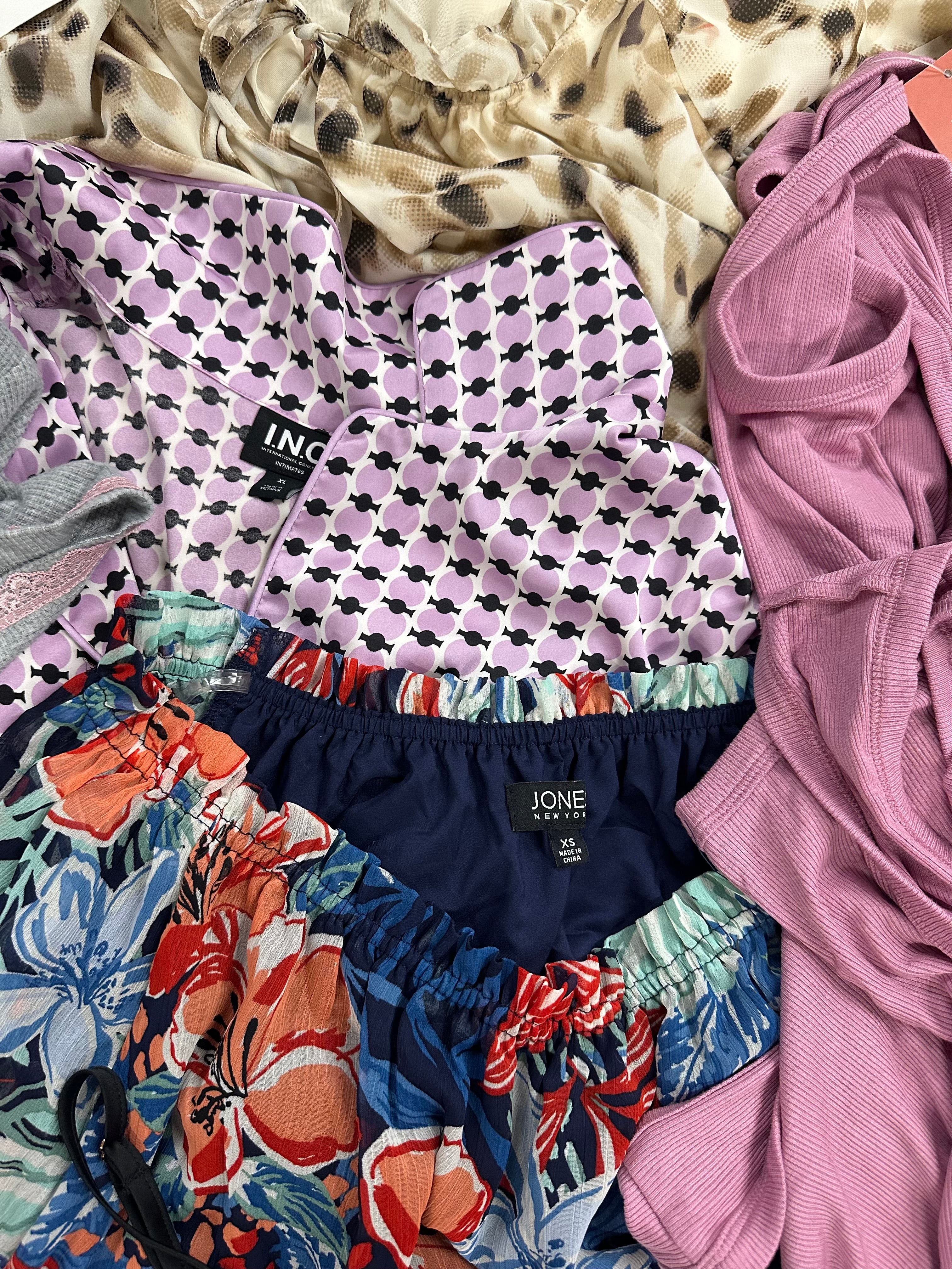 Women's Clothing Tops and Others Wholesale Lot, LAUREN RALPH LAUREN, NAUTICA, CALVIN KLEIN, JONES NEW YORK, ROUDELAIN and more, 17 items, Shelf Pulls, MSRP $1,023