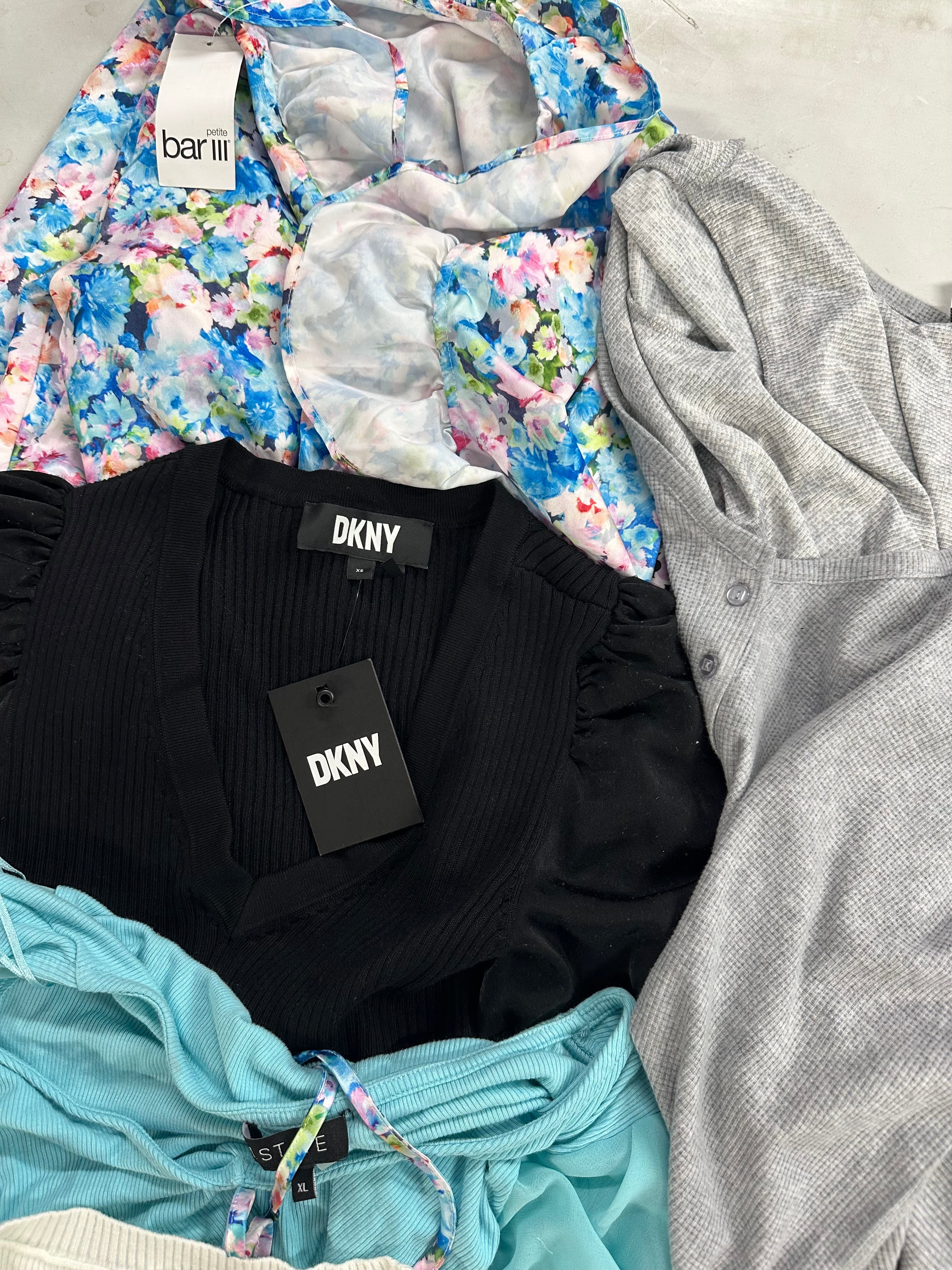 Women's Clothing Tops and Others Wholesale Lot, LAUREN RALPH LAUREN, NAUTICA, CALVIN KLEIN, JONES NEW YORK, ROUDELAIN and more, 17 items, Shelf Pulls, MSRP $1,023