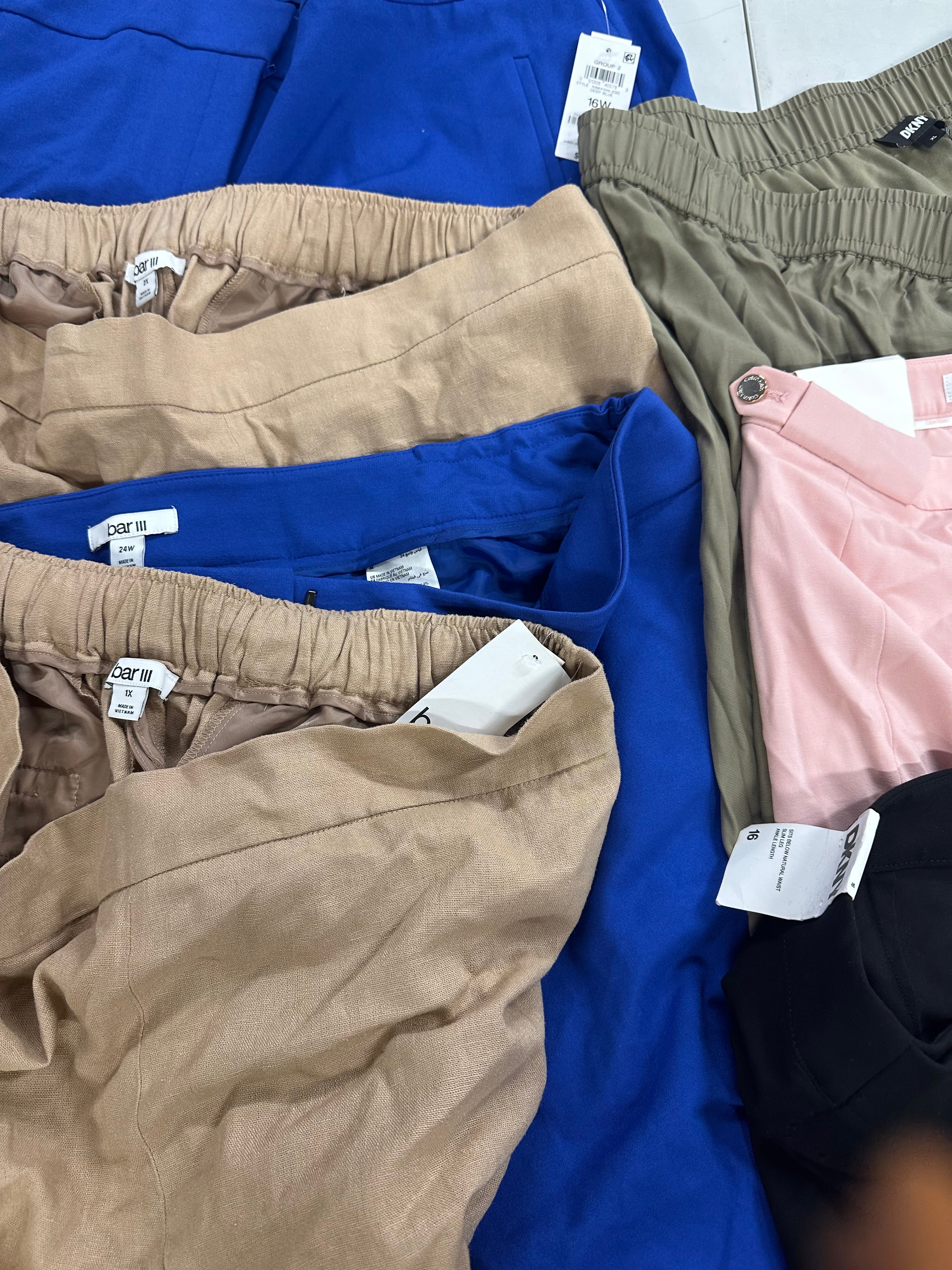 Women's Clothing Pants Wholesale Lot, DKNY, CALVIN KLEIN, and BAR III, 7 Items, Shelf Pulls, MSRP $613