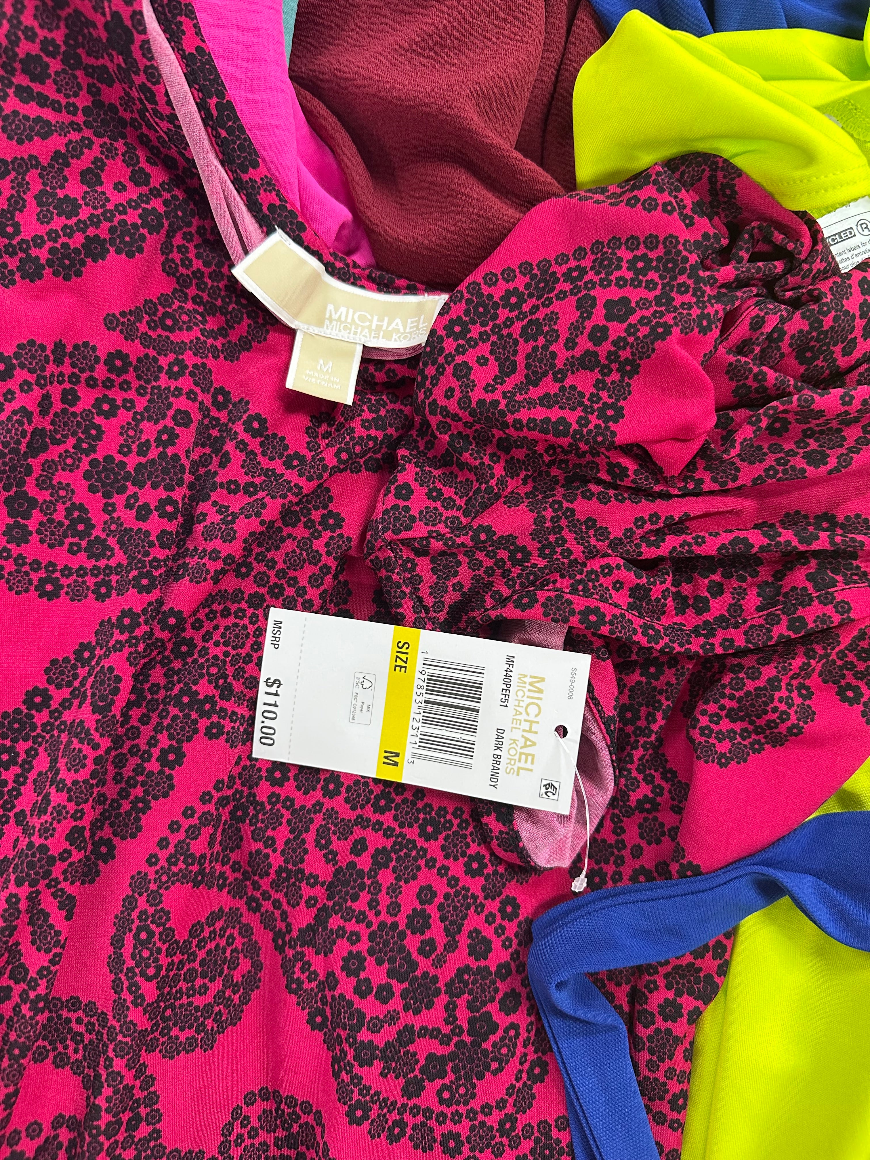 Women's Clothing Assorted Wholesale Lot, DKNY, MICHAEL KORS, REEBOK, VINCE CAMUTO, WHITE MARK and more, 10 items, Shelf Pulls, MSRP $797