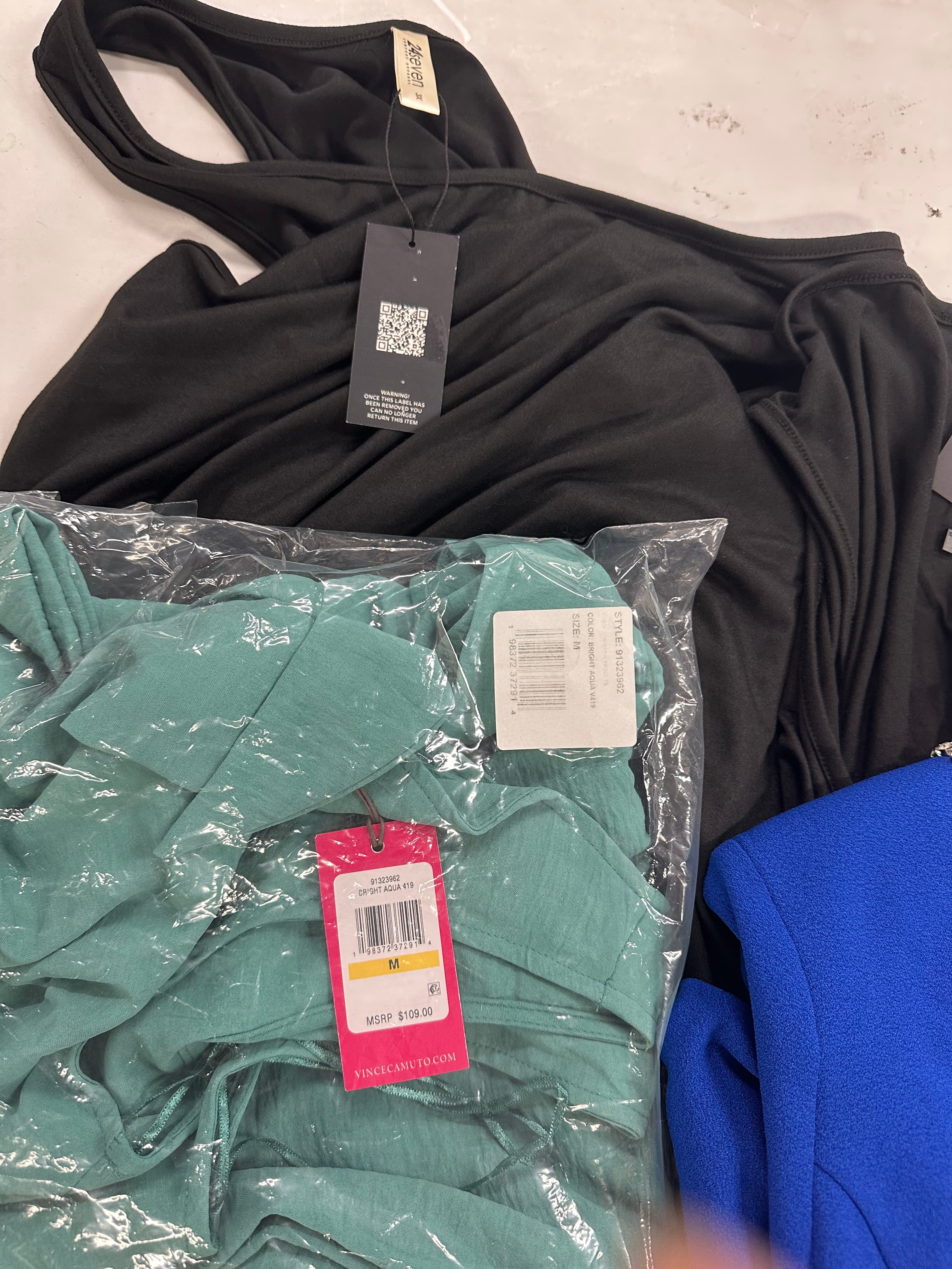 Women's Clothing Dress and Others Wholesale Lot, TAHARI, Vince Camuto, CeCe and more, 8 items, Shelf Pulls, MSRP $717