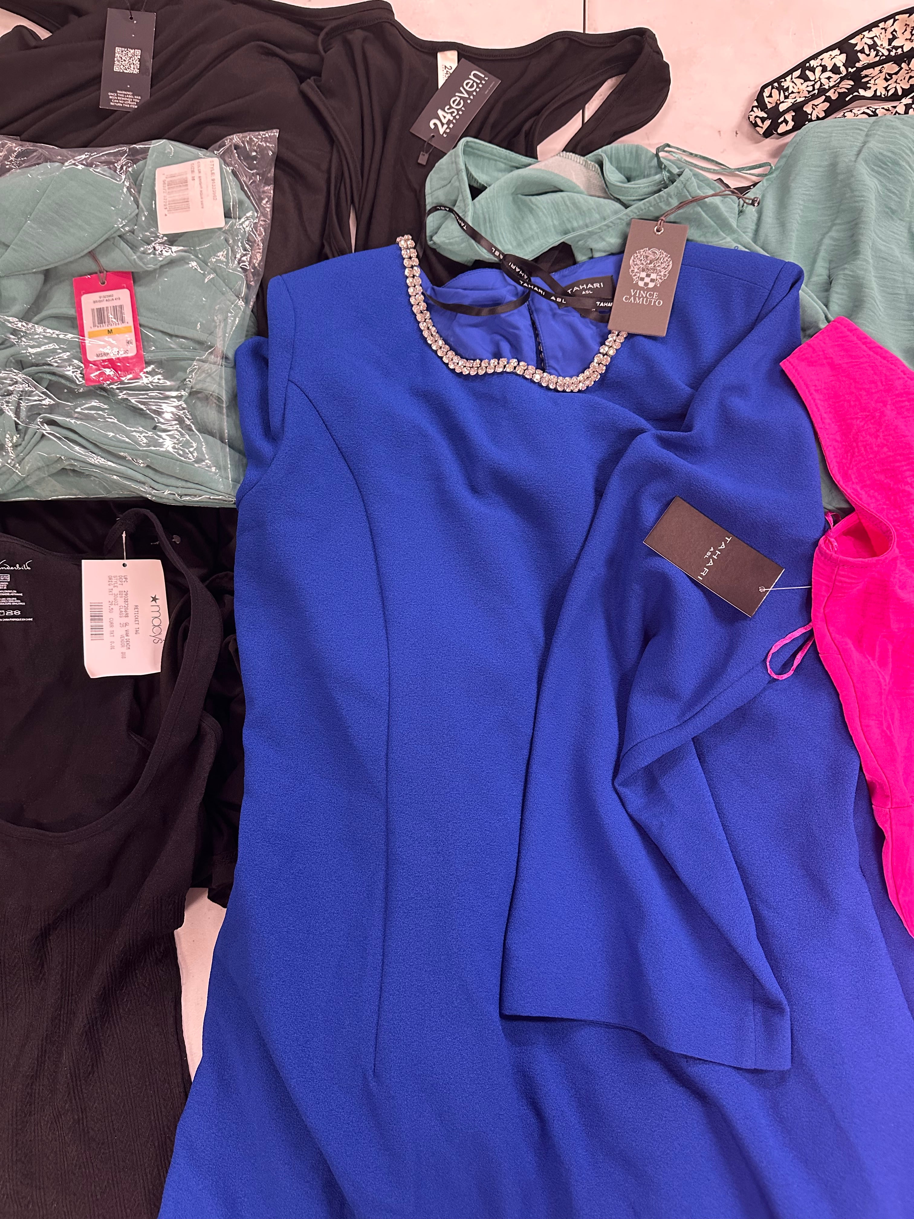 Women's Clothing Dress and Others Wholesale Lot, TAHARI, Vince Camuto, CeCe and more, 8 items, Shelf Pulls, MSRP $717