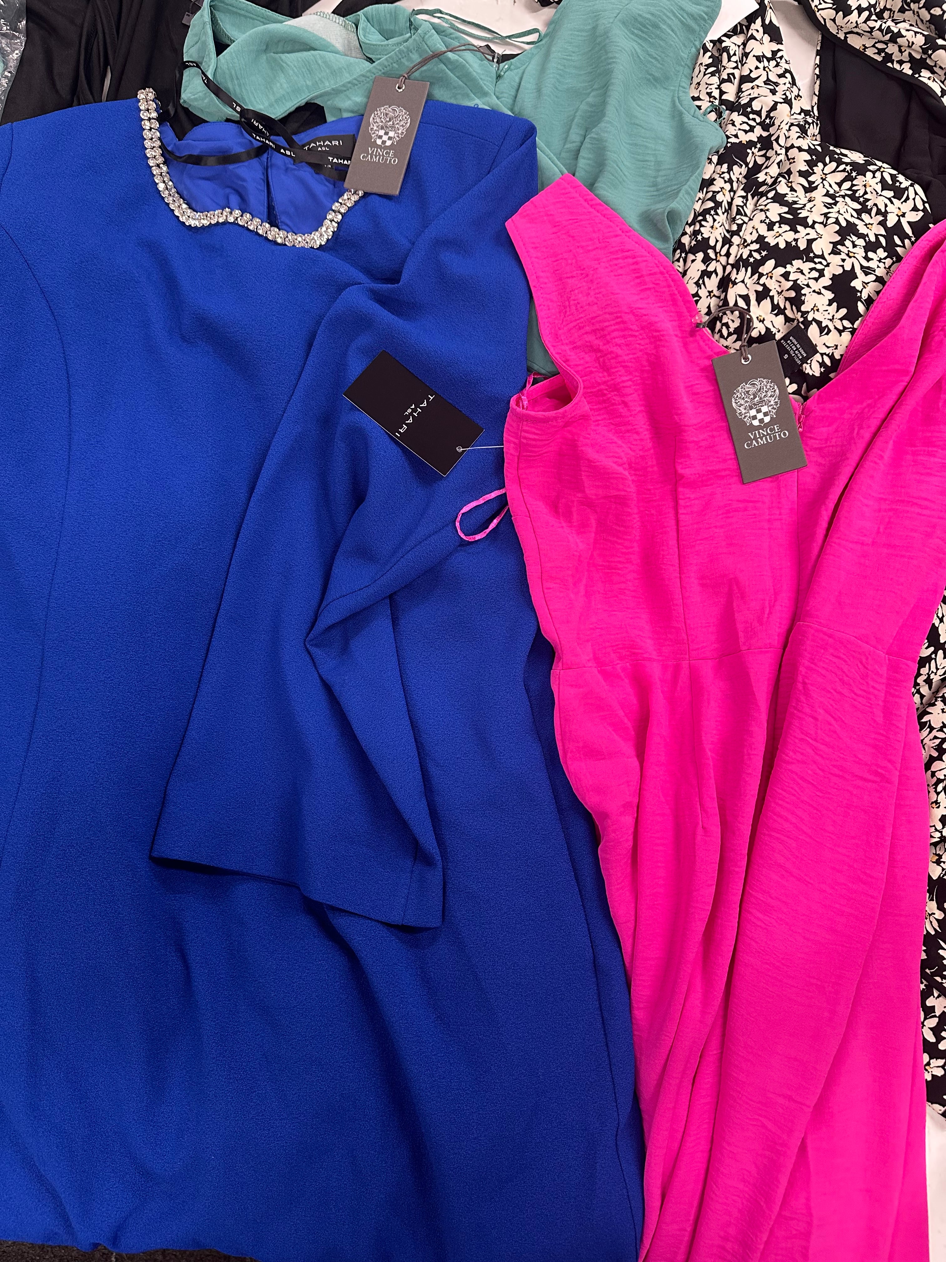 Women's Clothing Dress and Others Wholesale Lot, TAHARI, Vince Camuto, CeCe and more, 8 items, Shelf Pulls, MSRP $717