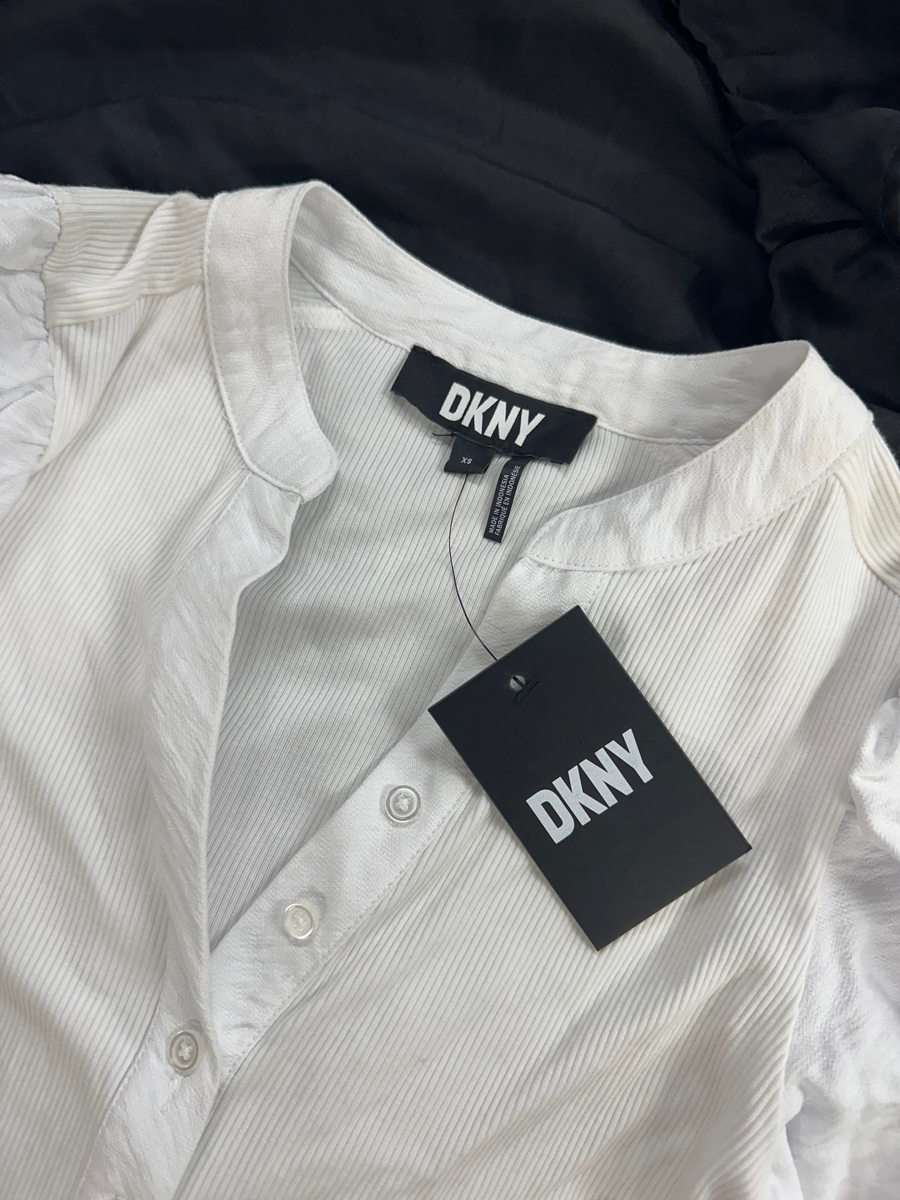 Women's Clothing Assorted Wholesale Lot, DKNY, KASPER, KARL LAGERFELD, STATE OF DAY and more, 9 items, Shelf Pulls, MSRP $668
