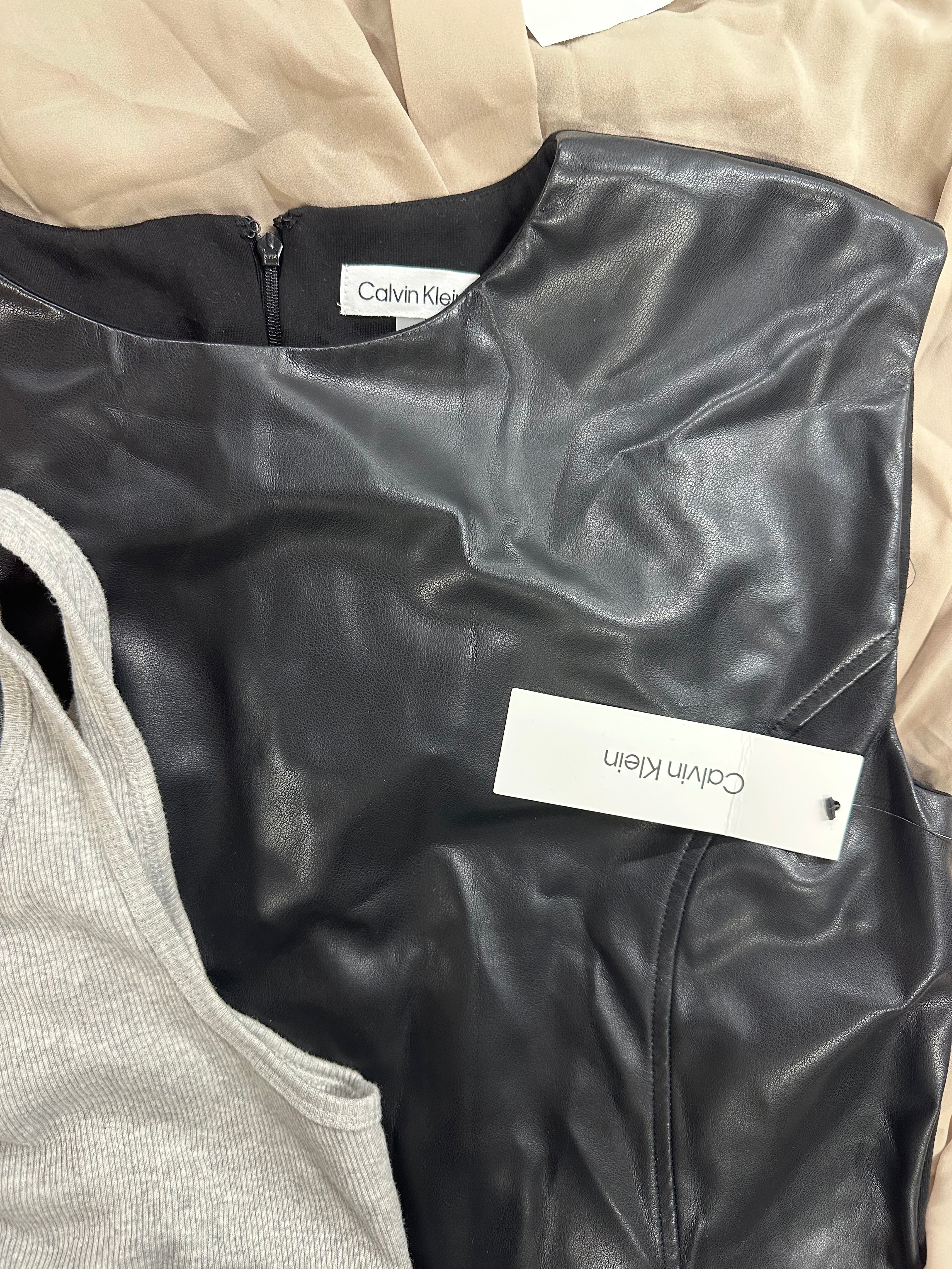Women's Clothing Tops Wholesale Lot, LUCKY BRAND, CALVIN KLEIN, DKNY, HANES, WHITE MARK and more, 13 items, Shelf Pulls, MSRP $722