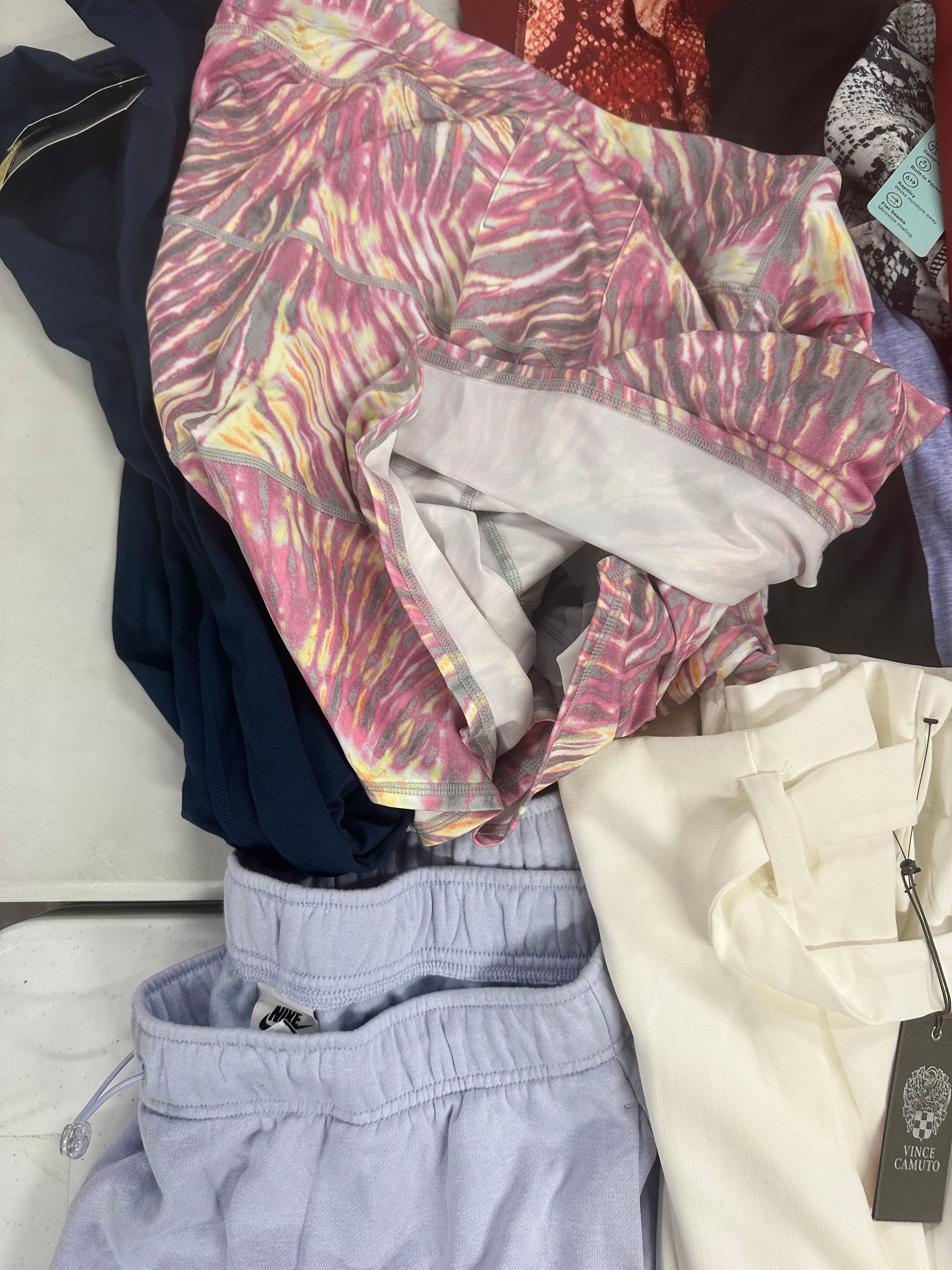 Women's Clothing Bottoms Wholesale Lot, NIKE, LAUREN RALPH LAUREN, VINCE CAMUTO and more, 12 items, Shelf Pulls, MSRP $594