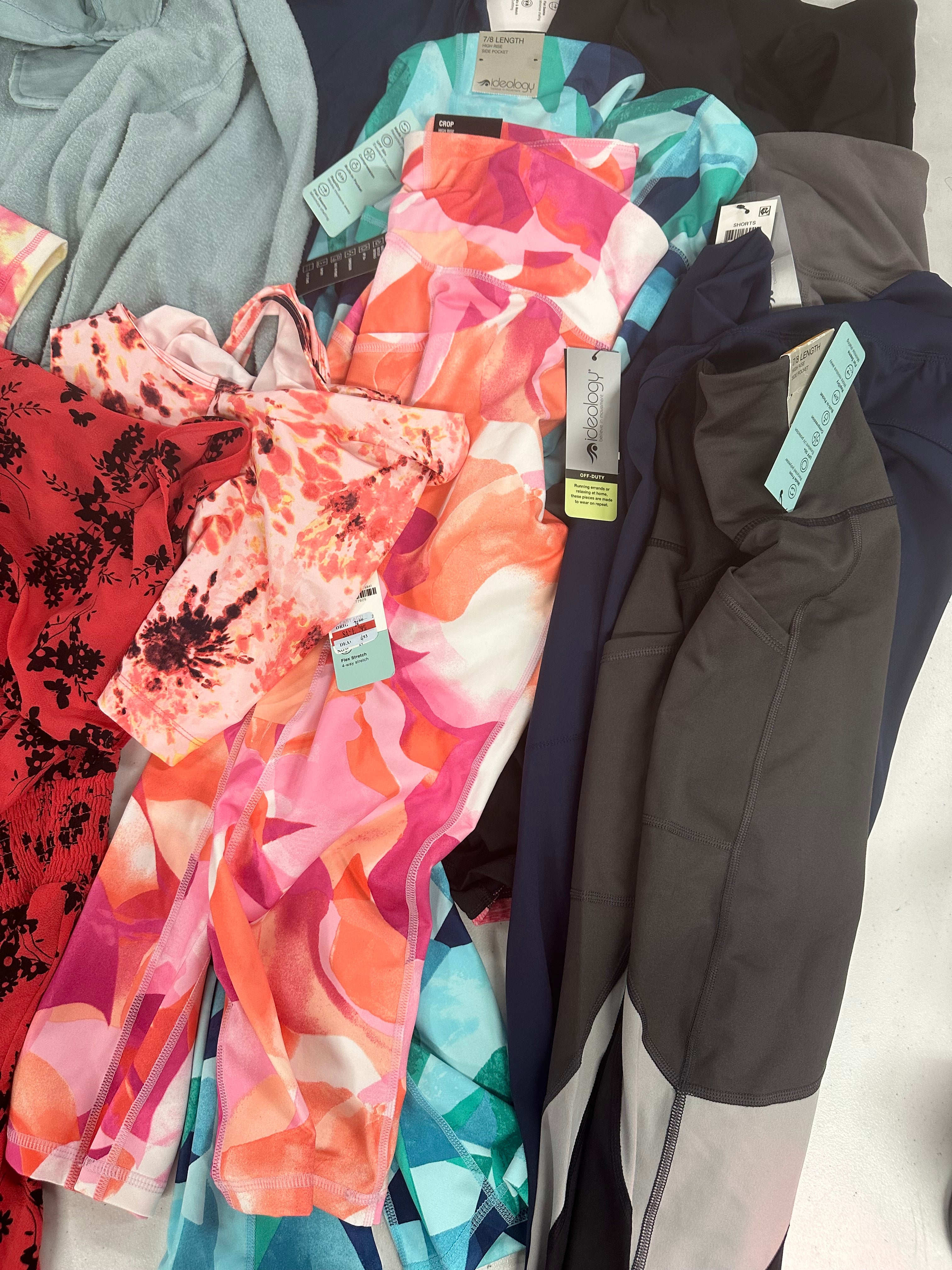 Women's Clothing Assorted Wholesale Lot, MICHAEL KORS, FREE PEOPLE, IDEOLOGY, 11 items, Shelf Pulls, MSRP $574
