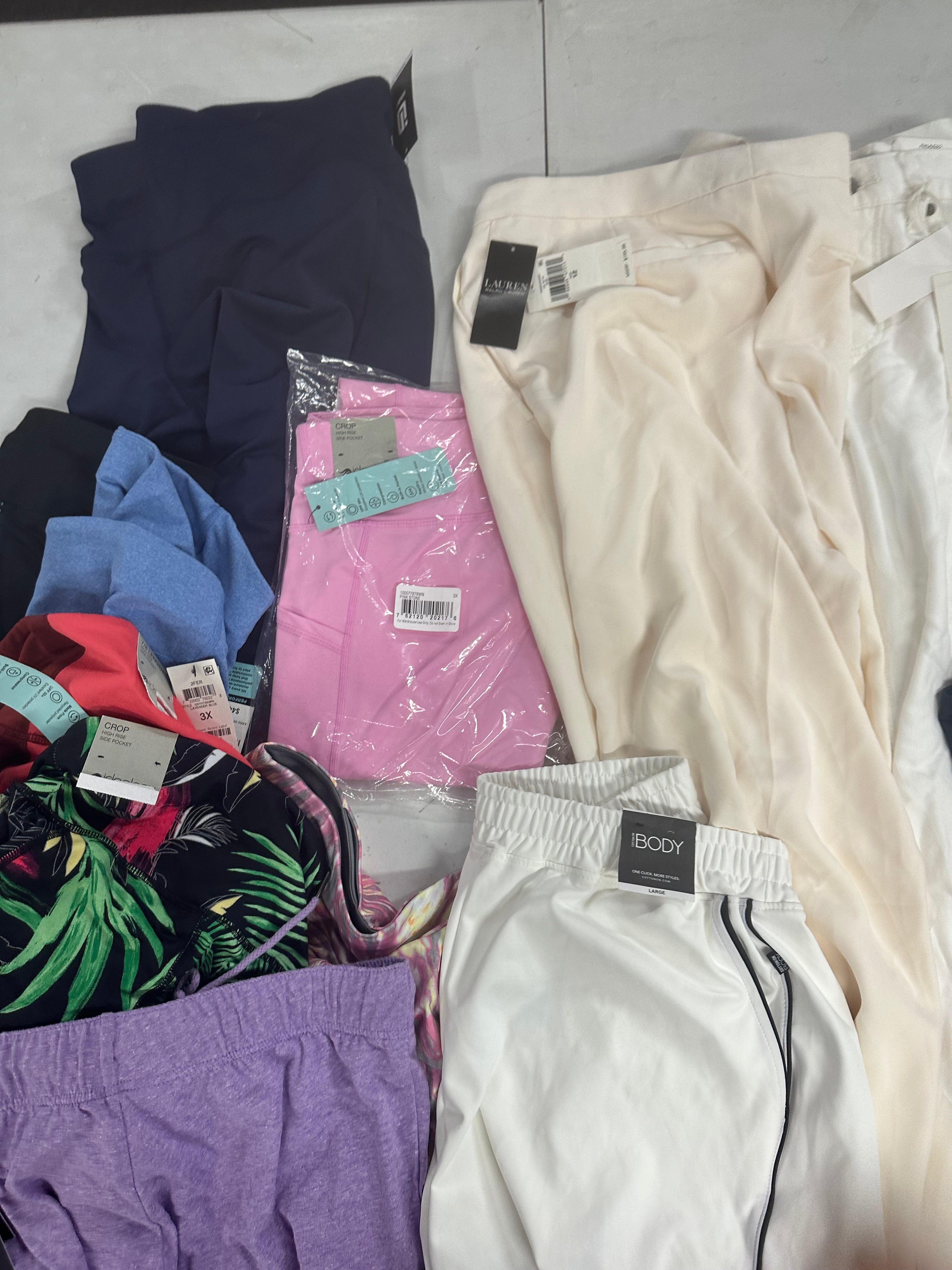 Women's Clothing Bottoms Wholesale Lot, LUCKY BRAND, POLO RALPH LAUREN, COTTON ON, IDEOLOGY, 12 items, Shelf Pulls, MSRP $650