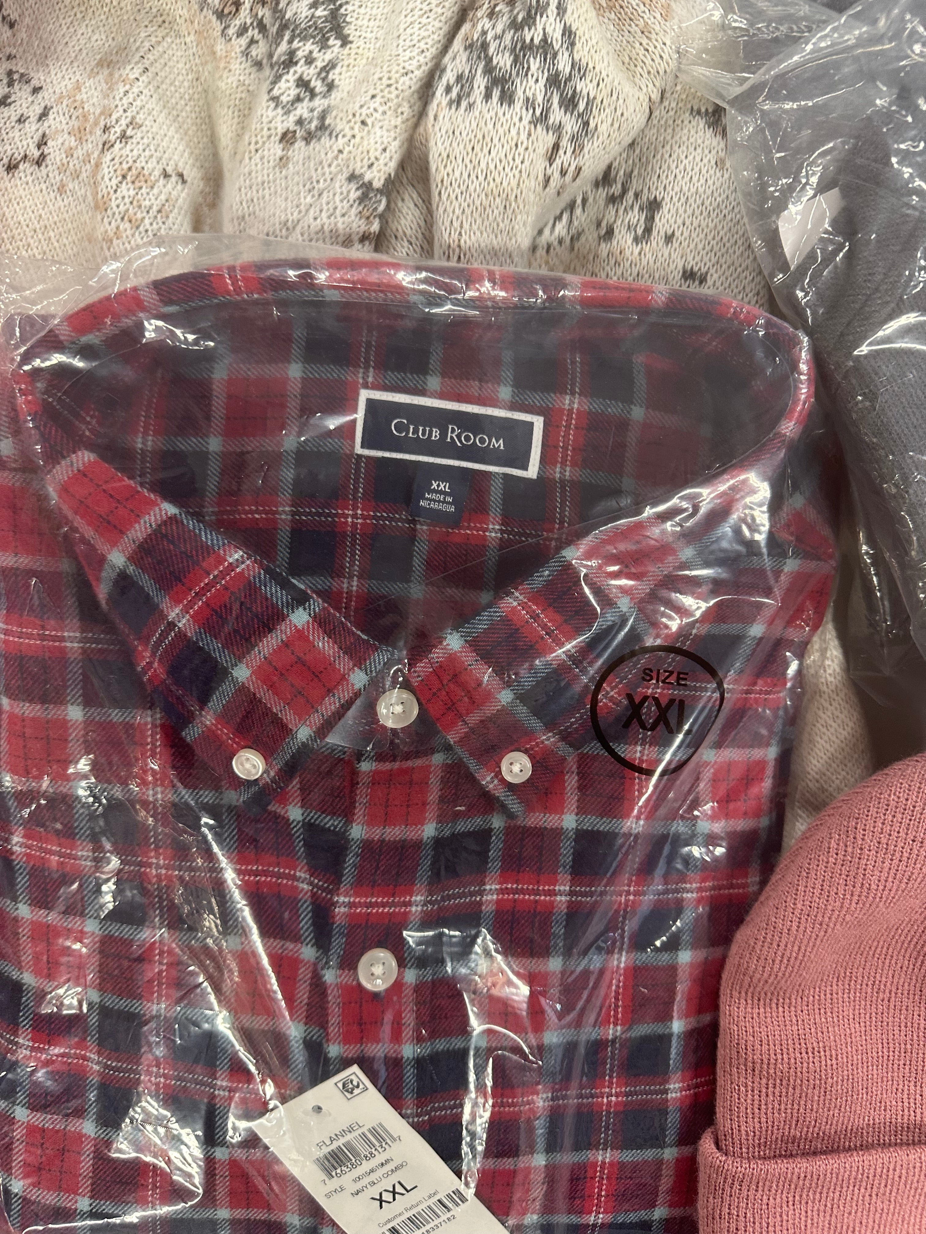 Men's Clothing Tops and Others, Wholesale Lot, LEVI'S, KENNETH COLE, CLUB ROOM and more, 11 items, Shelf Pulls, MSRP $550