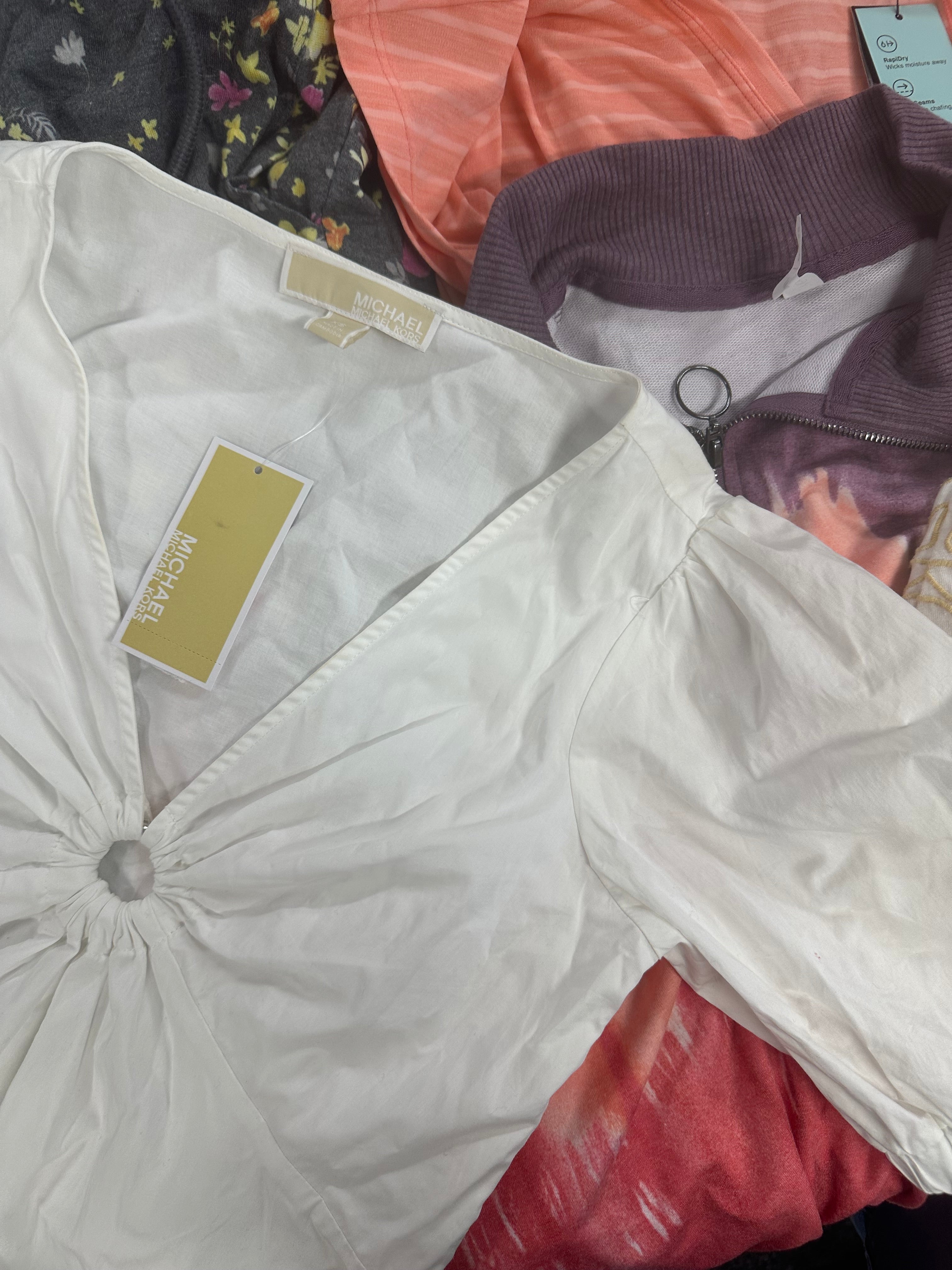 Women's Clothing Tops POLO RALPH LAUREN, MICHAEL KORS, FREE PEOPLE, 32 DEGREES and more, Wholesale Lot, 13 items, Shelf Pulls, MSRP $606
