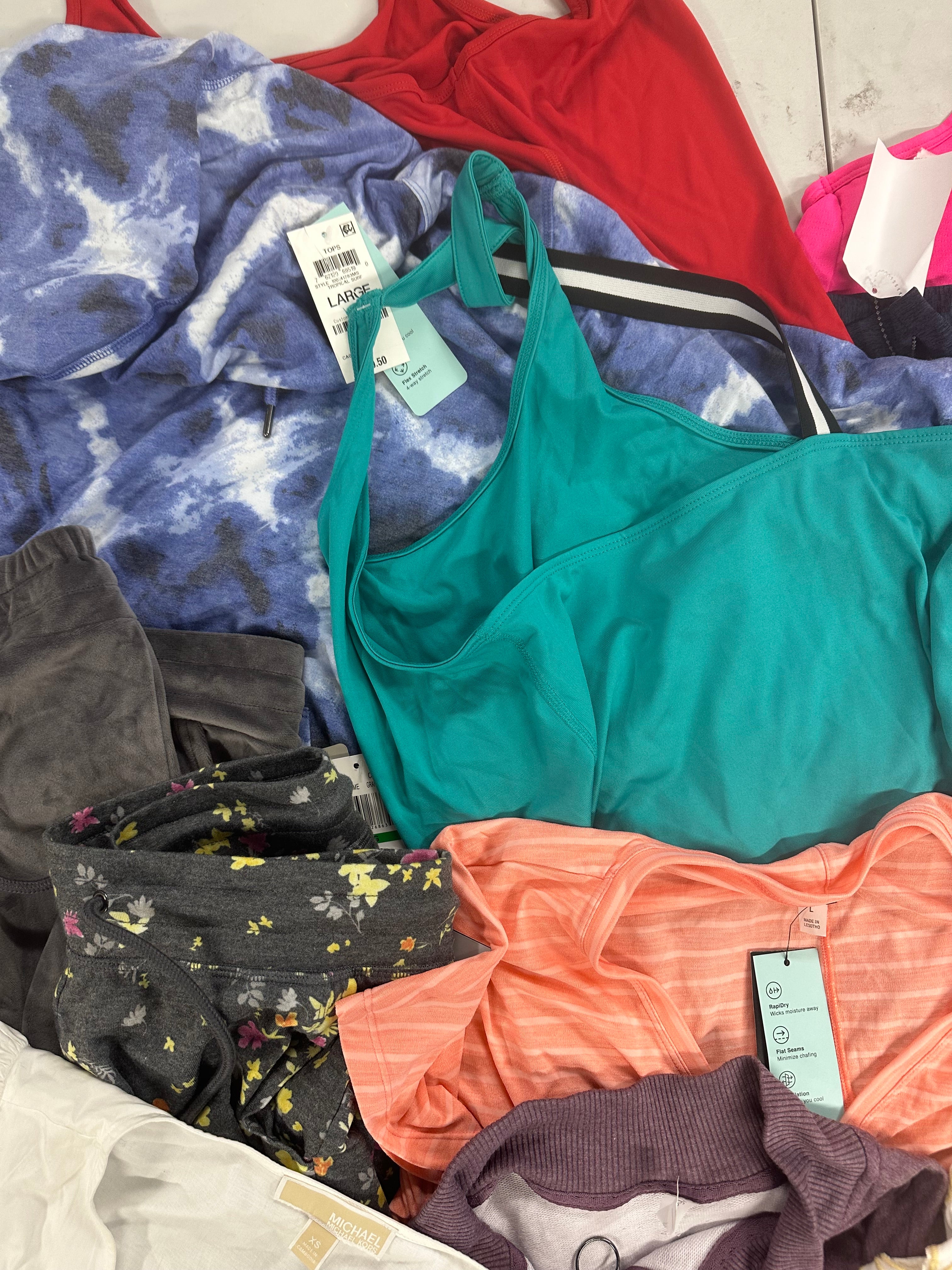 Women's Clothing Tops POLO RALPH LAUREN, MICHAEL KORS, FREE PEOPLE, 32 DEGREES and more, Wholesale Lot, 13 items, Shelf Pulls, MSRP $606
