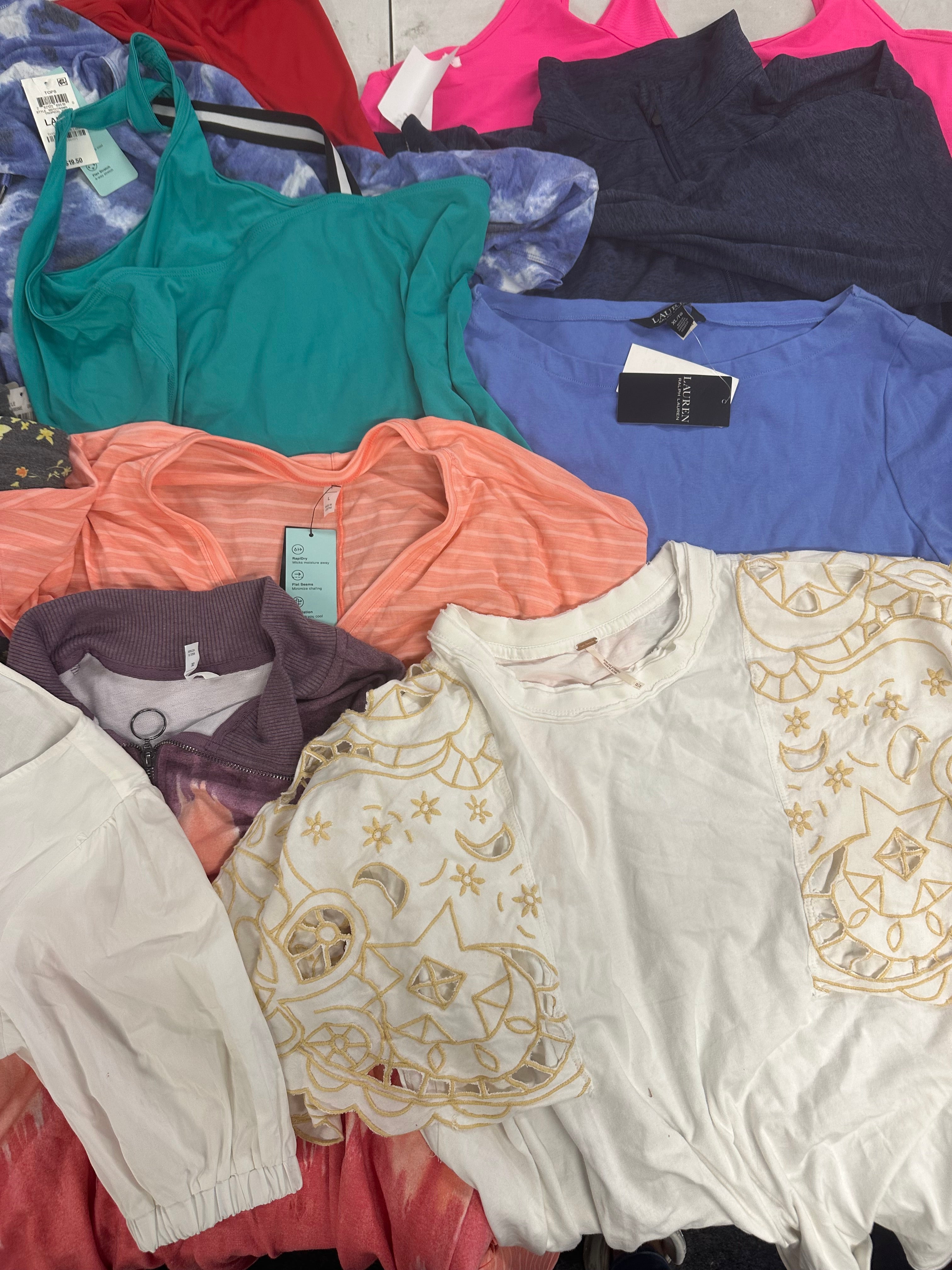 Women's Clothing Tops POLO RALPH LAUREN, MICHAEL KORS, FREE PEOPLE, 32 DEGREES and more, Wholesale Lot, 13 items, Shelf Pulls, MSRP $606