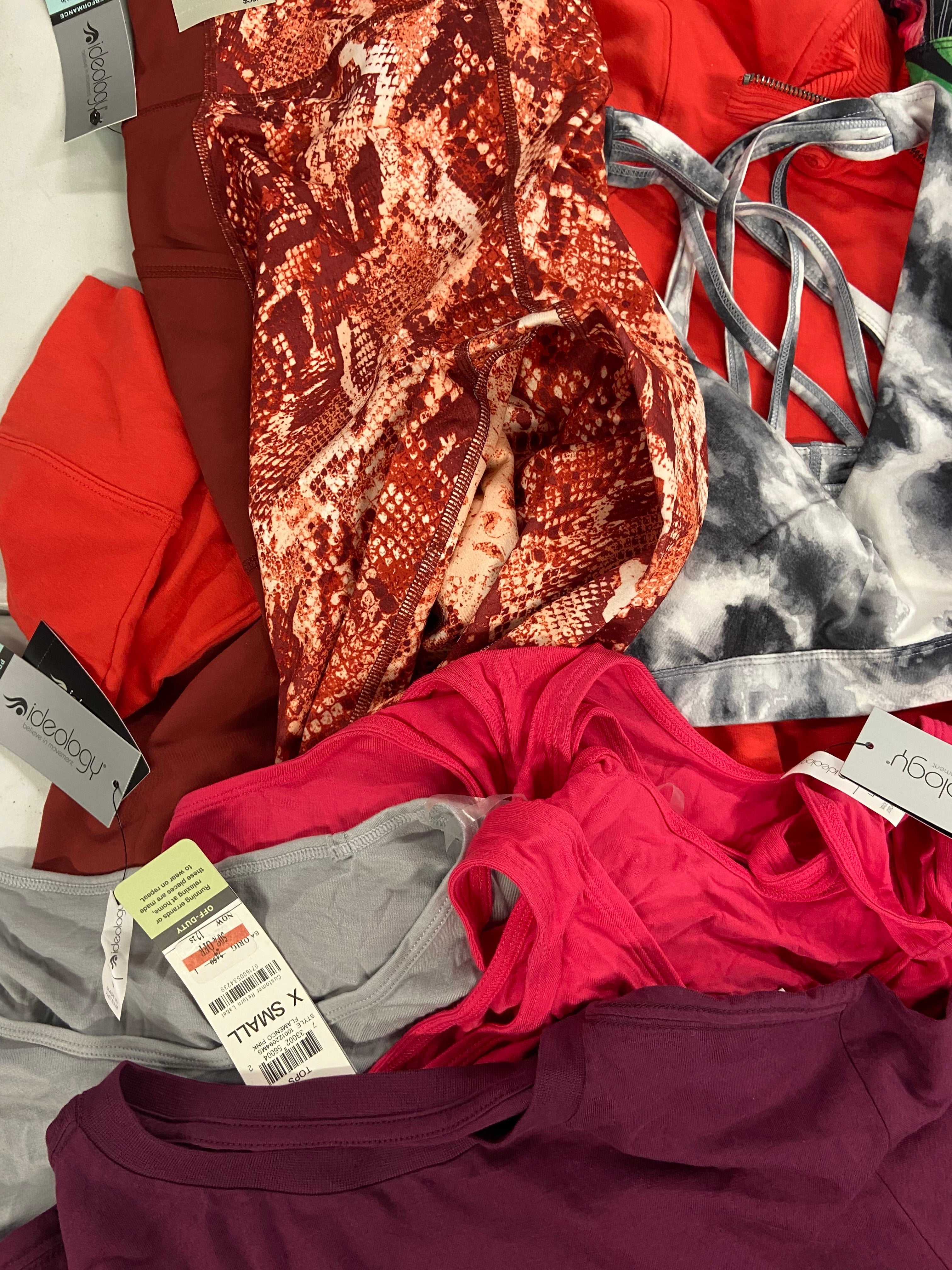 Women's Clothing Activewear Wholesale Lot, COLUMBIA, BASS OUTDOOR, IDEOLOGY, 15 items, Shelf Pulls, MSRP $462