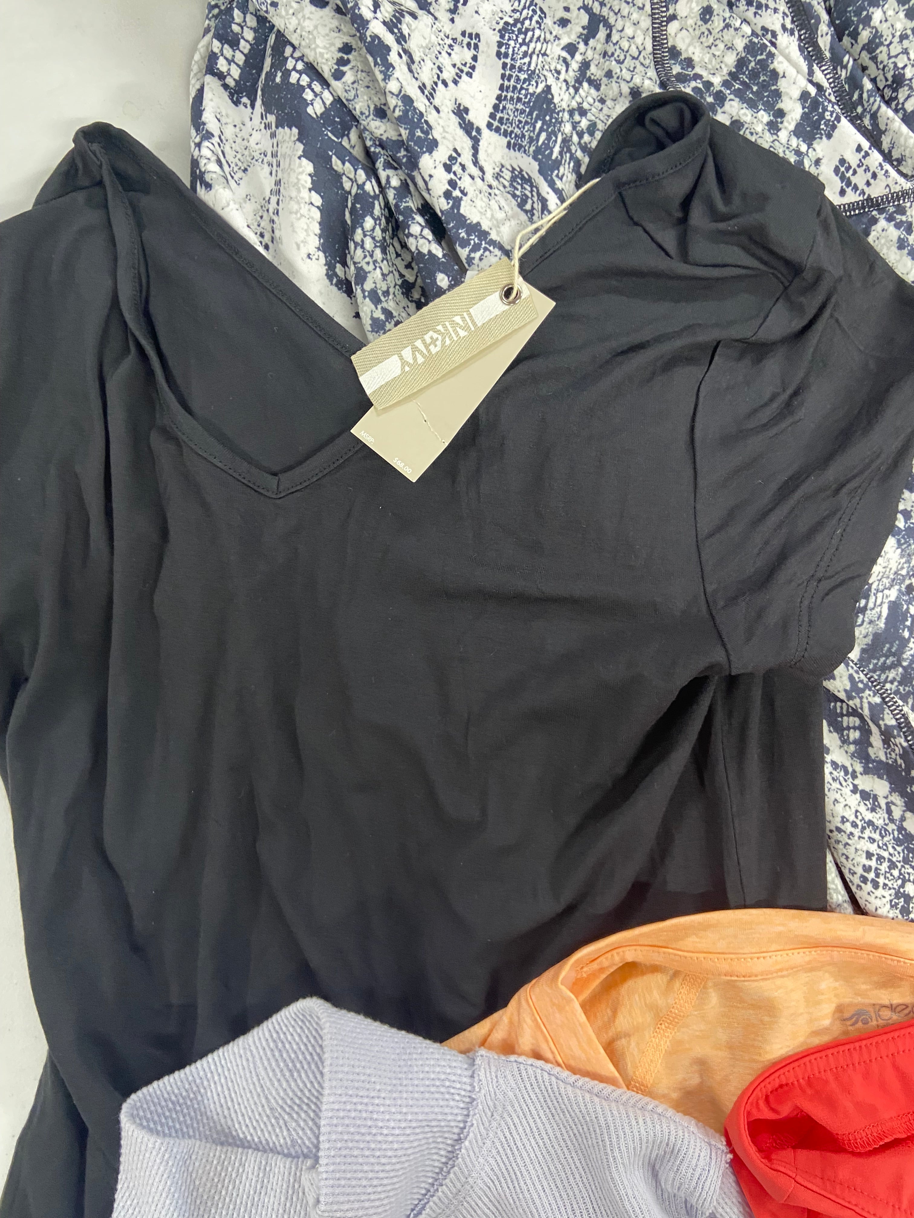 Women's Clothing Assorted Wholesale Lot, MICHAEL KORS, FREE PEOPLE, PROPPER, LOST GODS, IDEOLOGY and Others, 16 items, Shelf Pulls, MSRP $713
