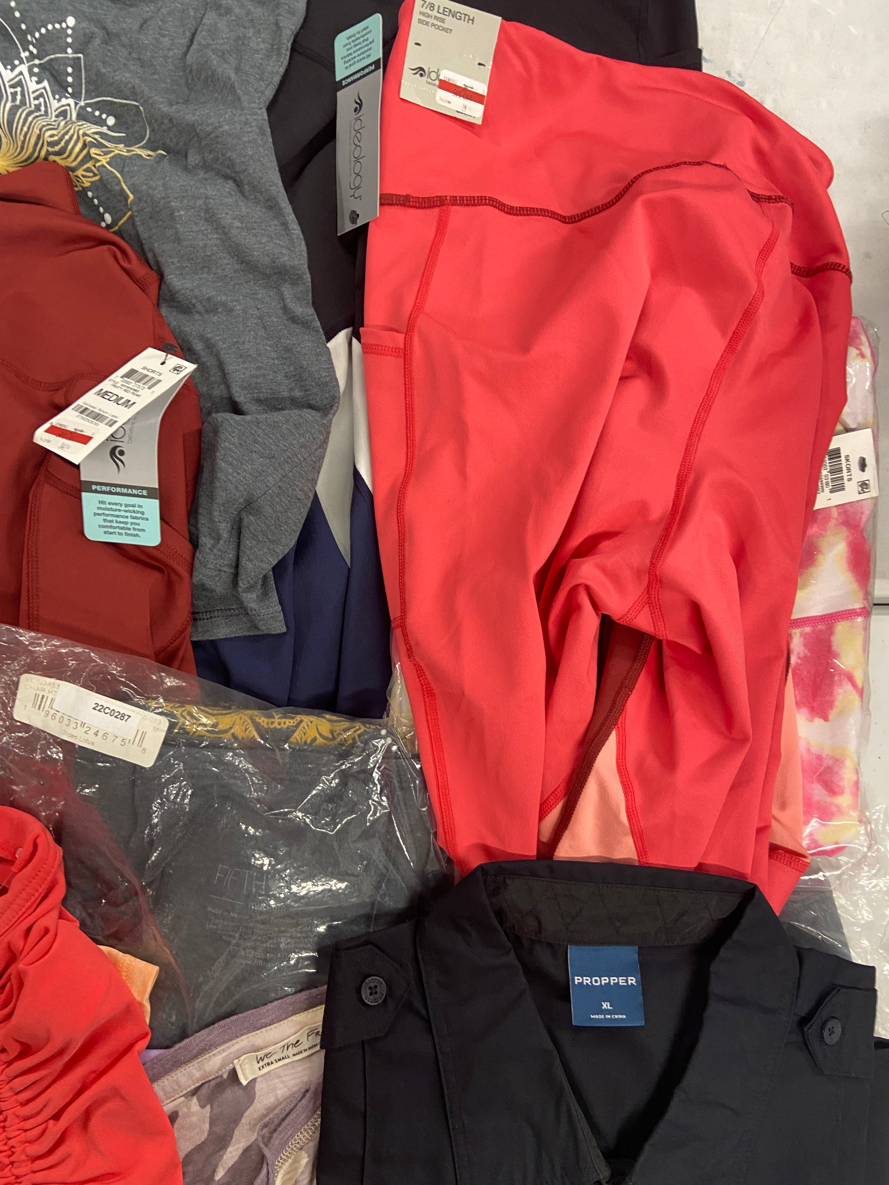 Women's Clothing Assorted Wholesale Lot, MICHAEL KORS, FREE PEOPLE, PROPPER, LOST GODS, IDEOLOGY and Others, 16 items, Shelf Pulls, MSRP $713