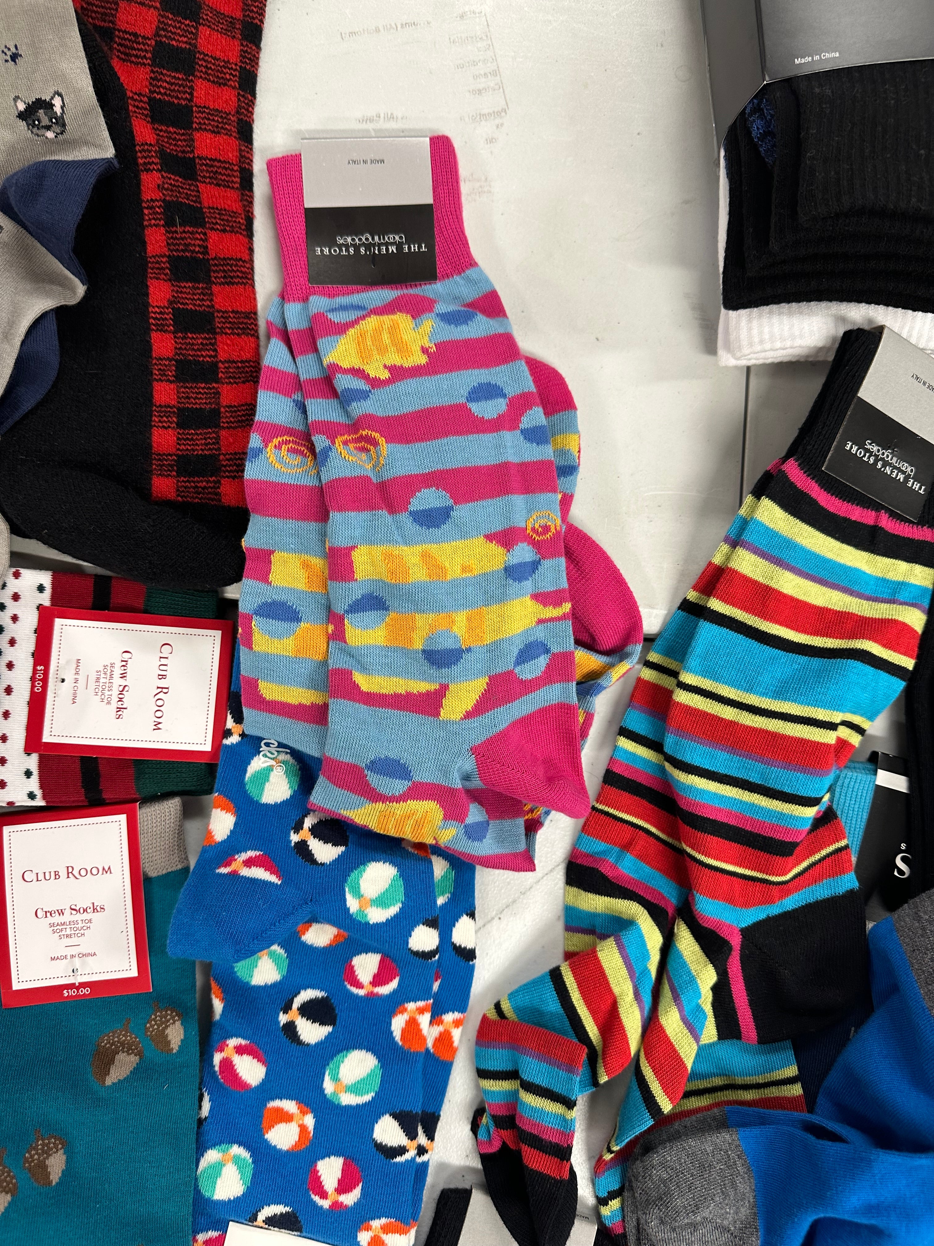 Men's Socks Wholesale Lot, HUGO BOSS, PAUL SMITH, HOT SOX, ADIDAS, HAPPY SOCKS and more, 26 items, Shelf Pulls, MSRP $382