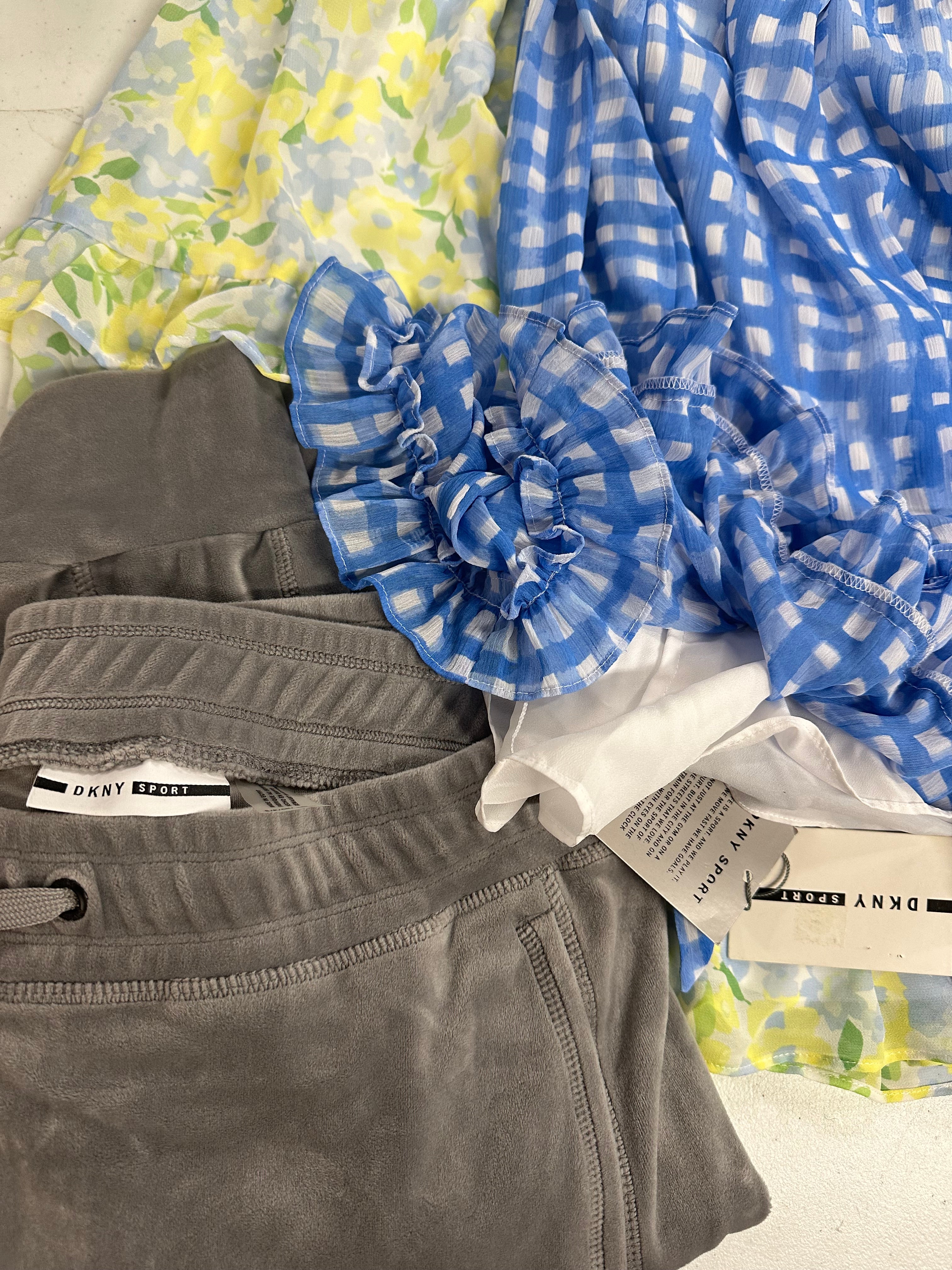 Women's Clothings Dress & Others Wholesale Lot, LAUREN RALPH LAUREN, CALVIN KLEIN, PUMA, DKNY and more, 9 items, CUSTOMER RETURNS