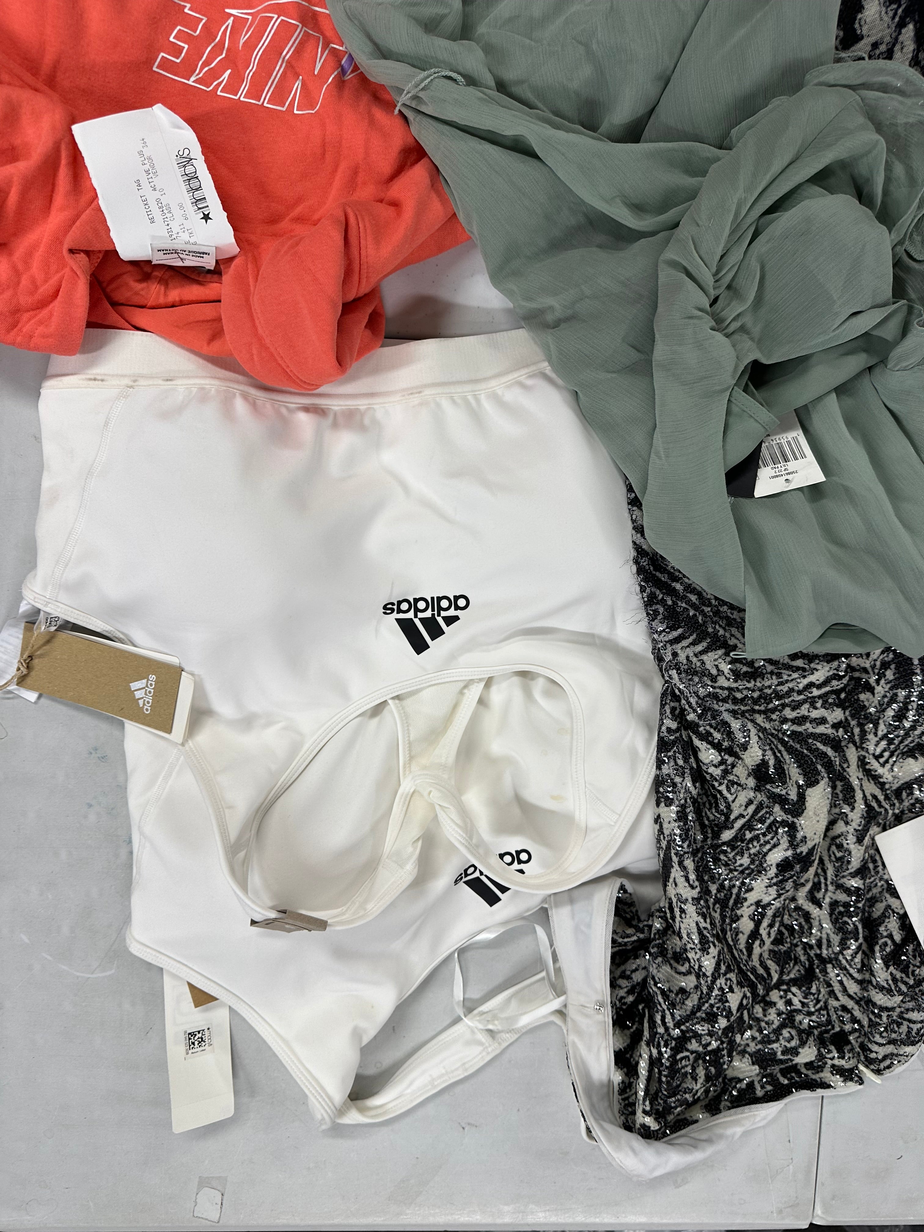 Women's Clothing Assorted Wholesale Lot, Nike, POLO RALPH LAUREN, ADIDAS, CHAMPION, PUMA and more, 8 items, CUSTOMER RETURNS