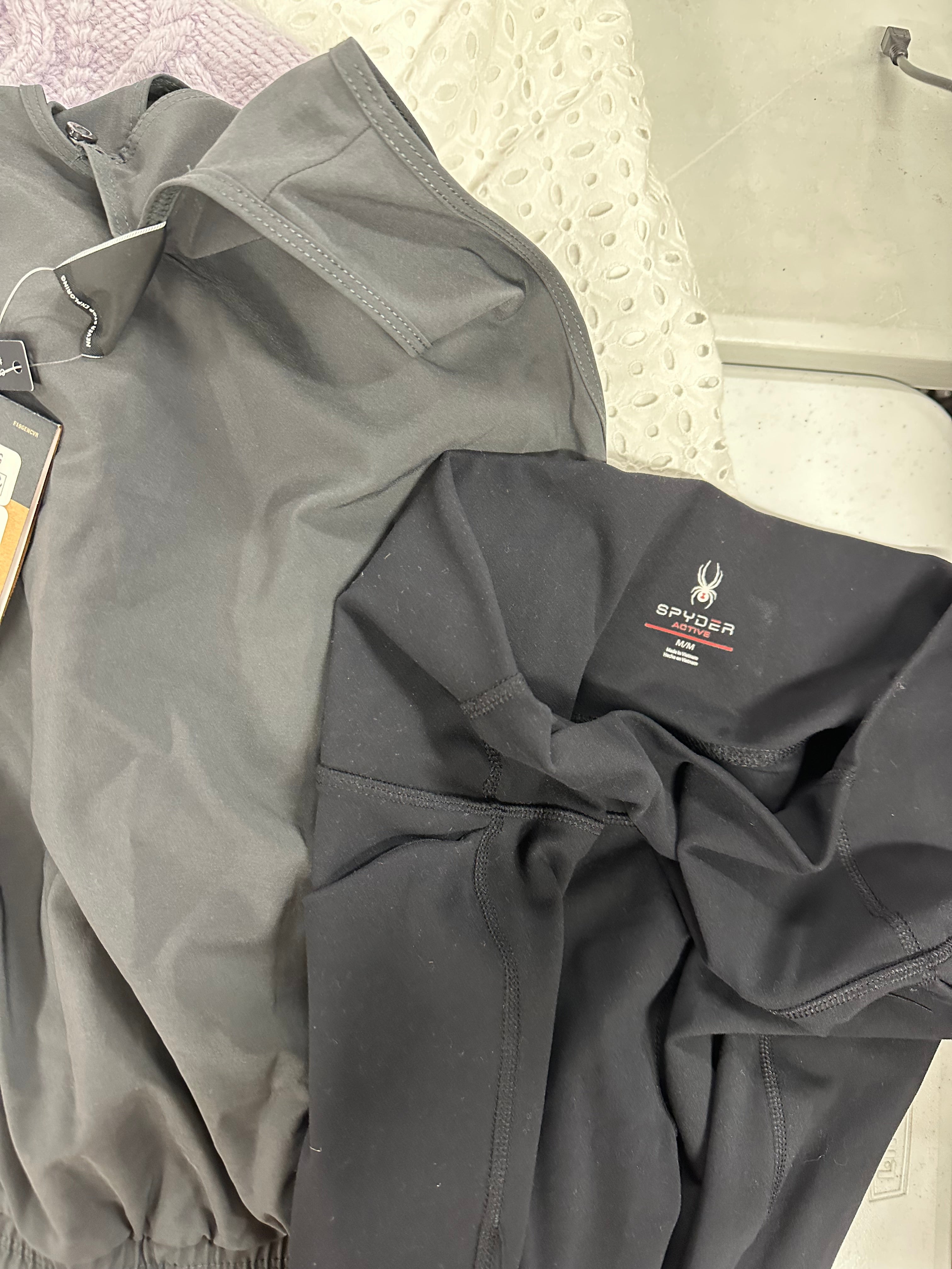 Women's Clothing Assorted Wholesale Lot, POLO RALPH LAUREN, FREE PEOPLE, NORTH FACE, SPYDER, GUESS and more, 11 items, CUSTOMER RETURNS, MSRP $1,104