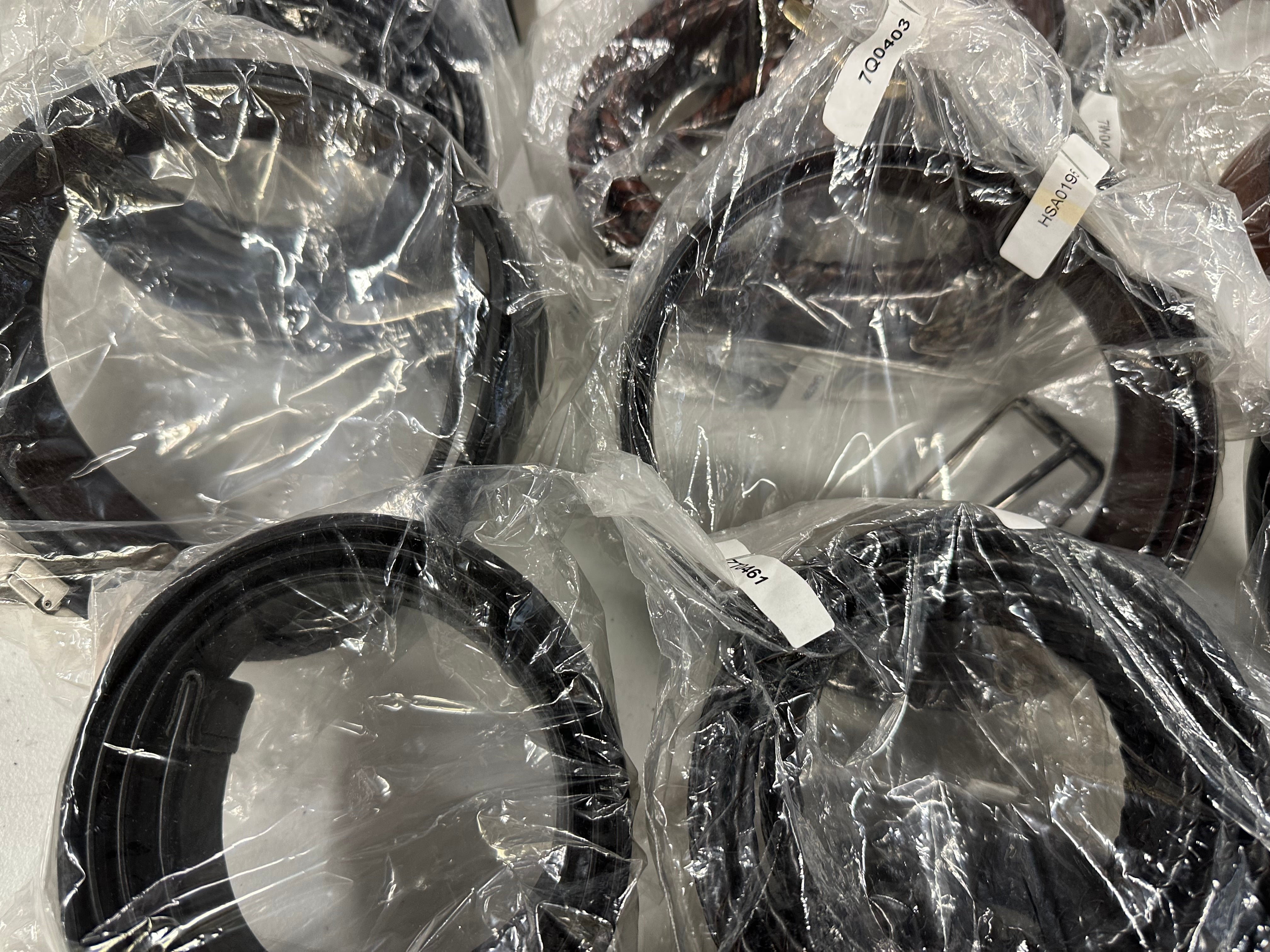 Men's Belt Wholesale Lot, TOMMY HILFIGER, KENNETH COLE, RYAN SEACREST, ALFANI, PERRY ELLIS, CLUB ROOM and more, 28 items, CUSTOMER RETURNS & SALVAGE