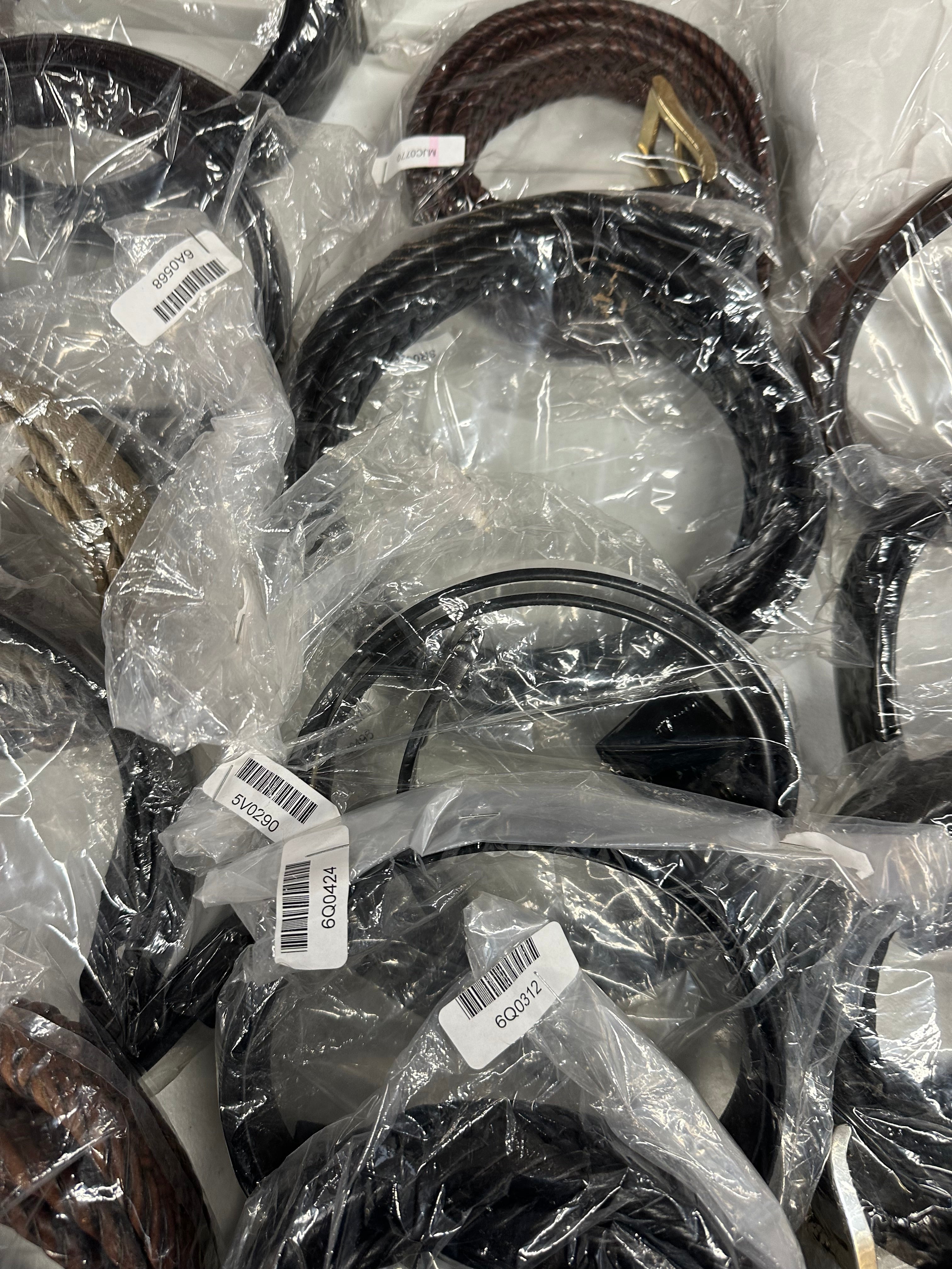 Men's Belt Wholesale Lot, RYAN SEACREST, TOMMY HILFIGER, PERRY ELLIS, CLUB ROOM, GEOFFREY BEENE and more, 25 items, CUSTOMER RETURNS & SALVAGE