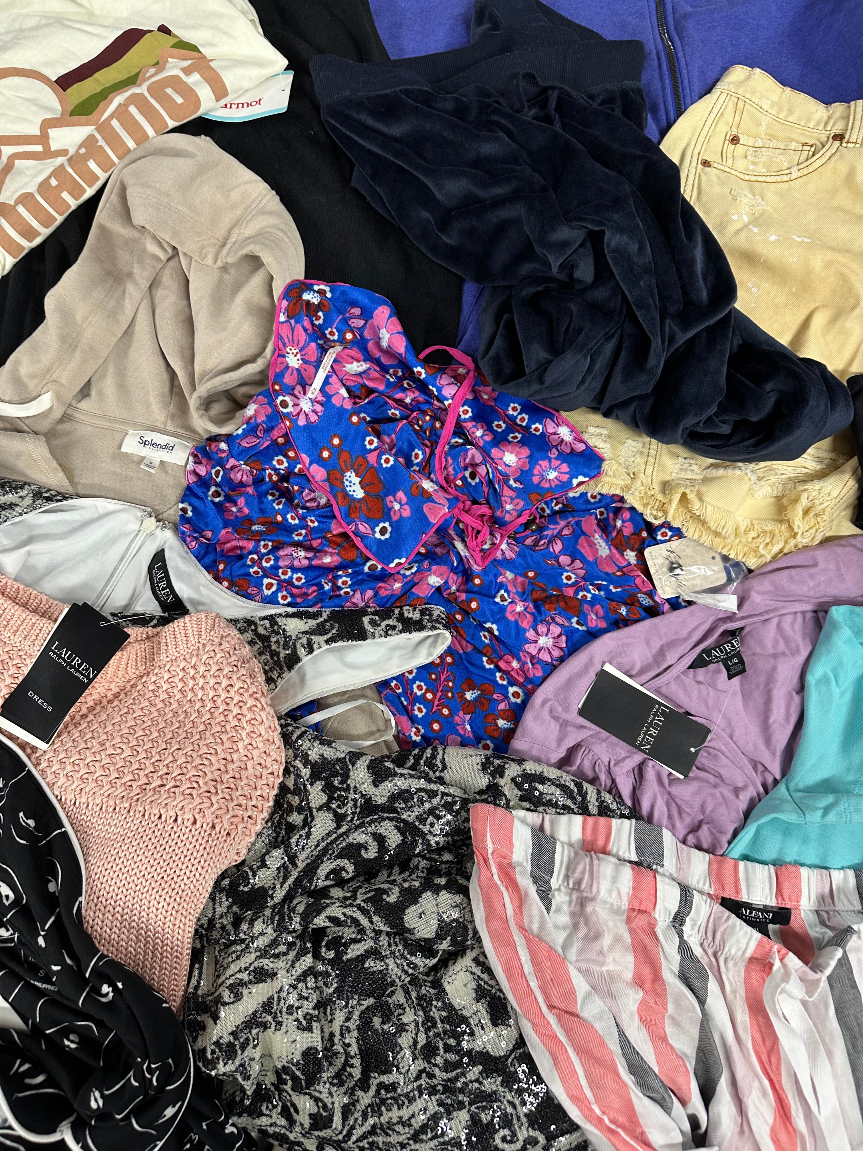 Women's Clothings Assorted Wholesale lot, NIKE, FREE PEOPLE, CALVIN KLEIN, SPLENDID, POLO RALPH LAUREN, MICHAEL KORS, MARMOT AND MORE, 16 items, CUSTOMER RETURNS