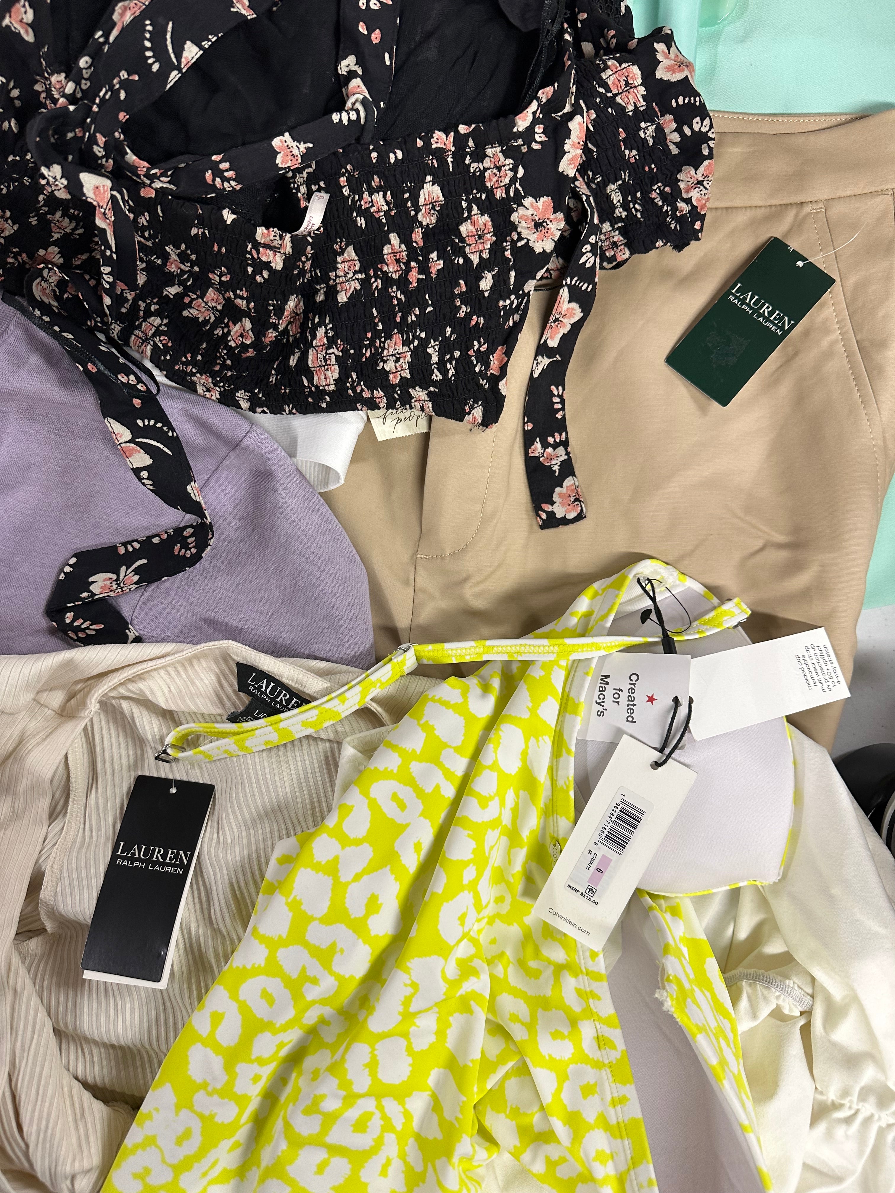 Women's Clothings Assorted, Wholesale Lot FREE PEOPLE, LE SUIT, RALPH LAUREN, KASPER, ADIDAS, TRINA TURK, NIKE and more, 17 items, CUSTOMER RETURNS