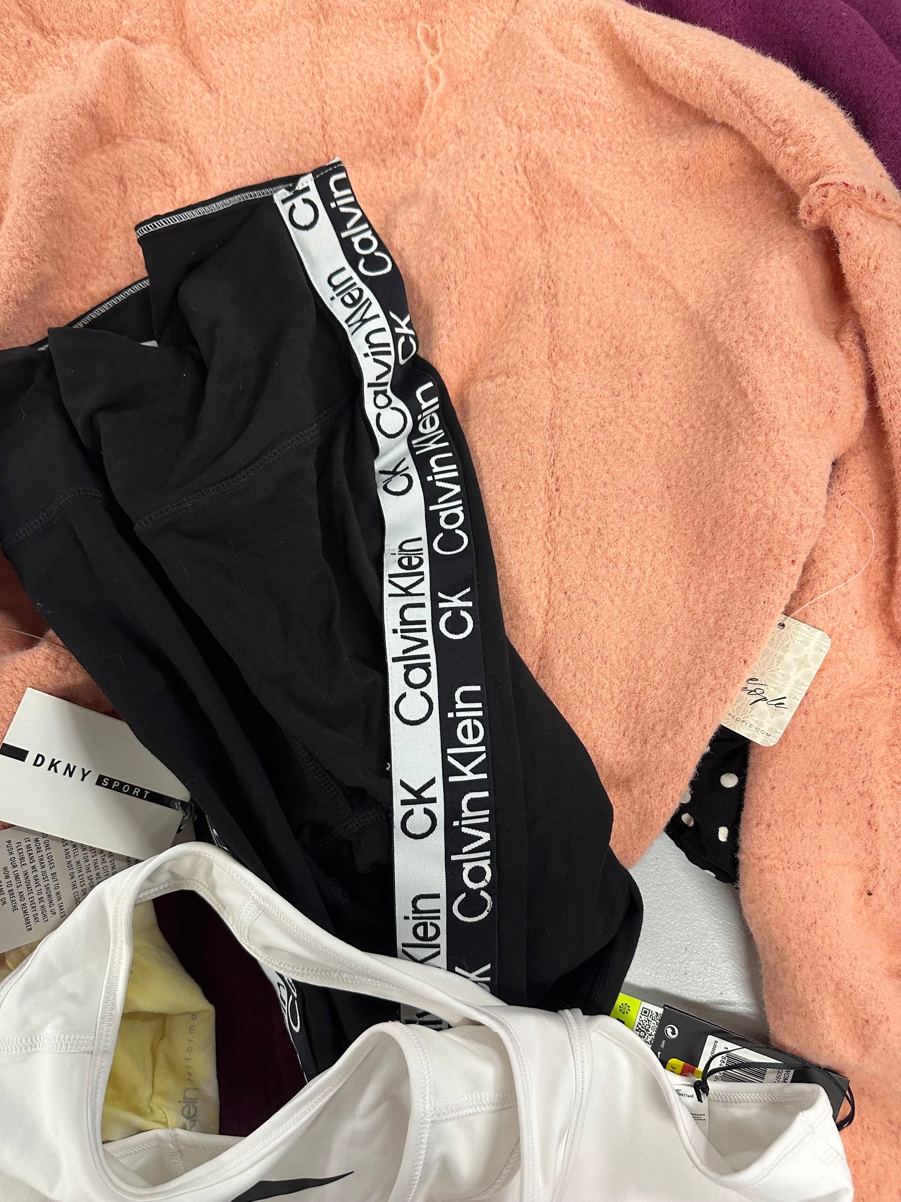 Women's Clothings Assorted, Wholesale Lot, NIKE, FREE PEOPLE, ADIDAS, DKNY and more, 15 items, CUSTOMER RETURNS