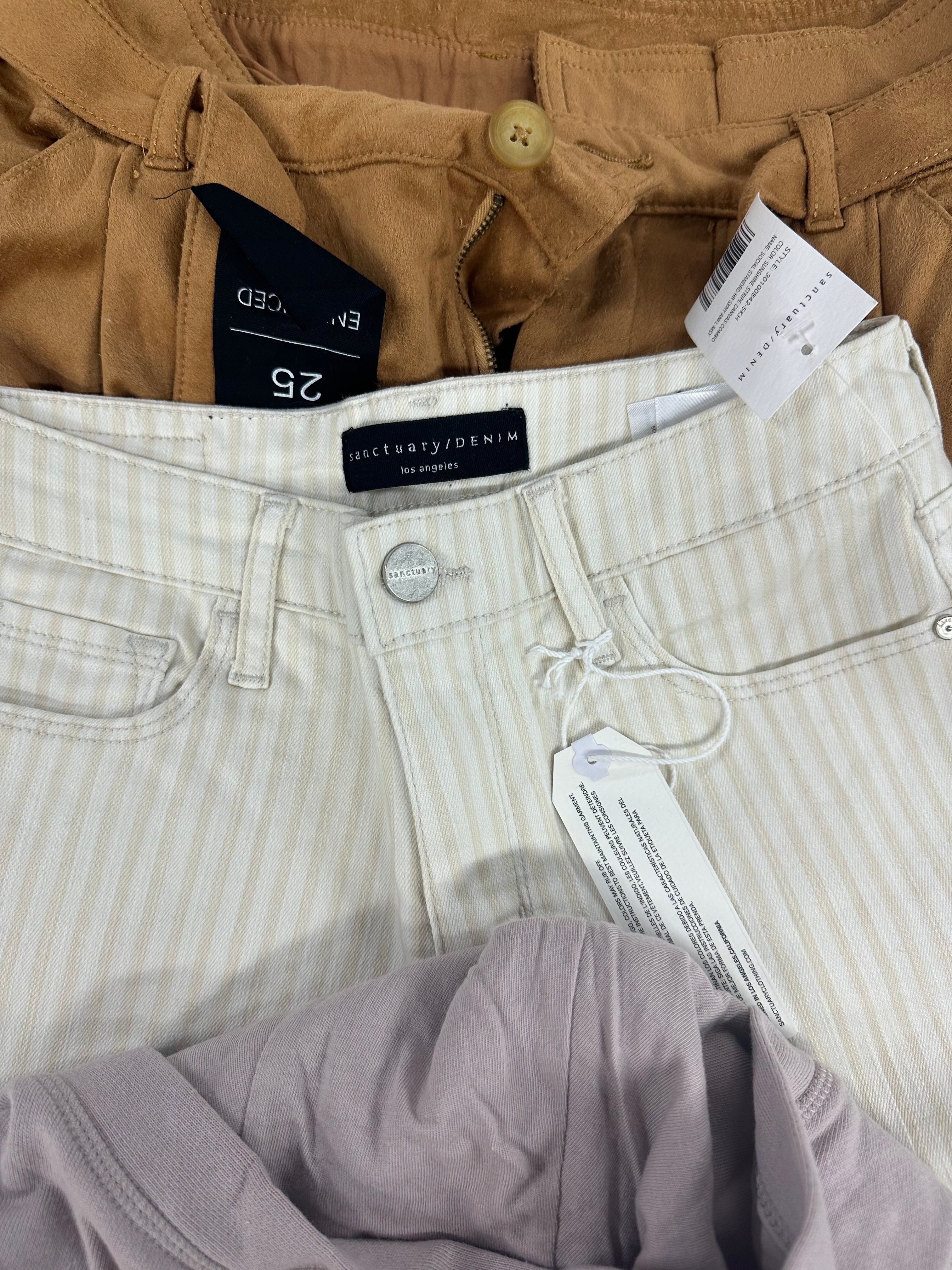 Women's Clothings Sweaters & Pants Wholesale Lot, FREE PEOPLE, CALVIN KLEIN,SANCTUARY, 8 items, CUSTOMER RETURNS
