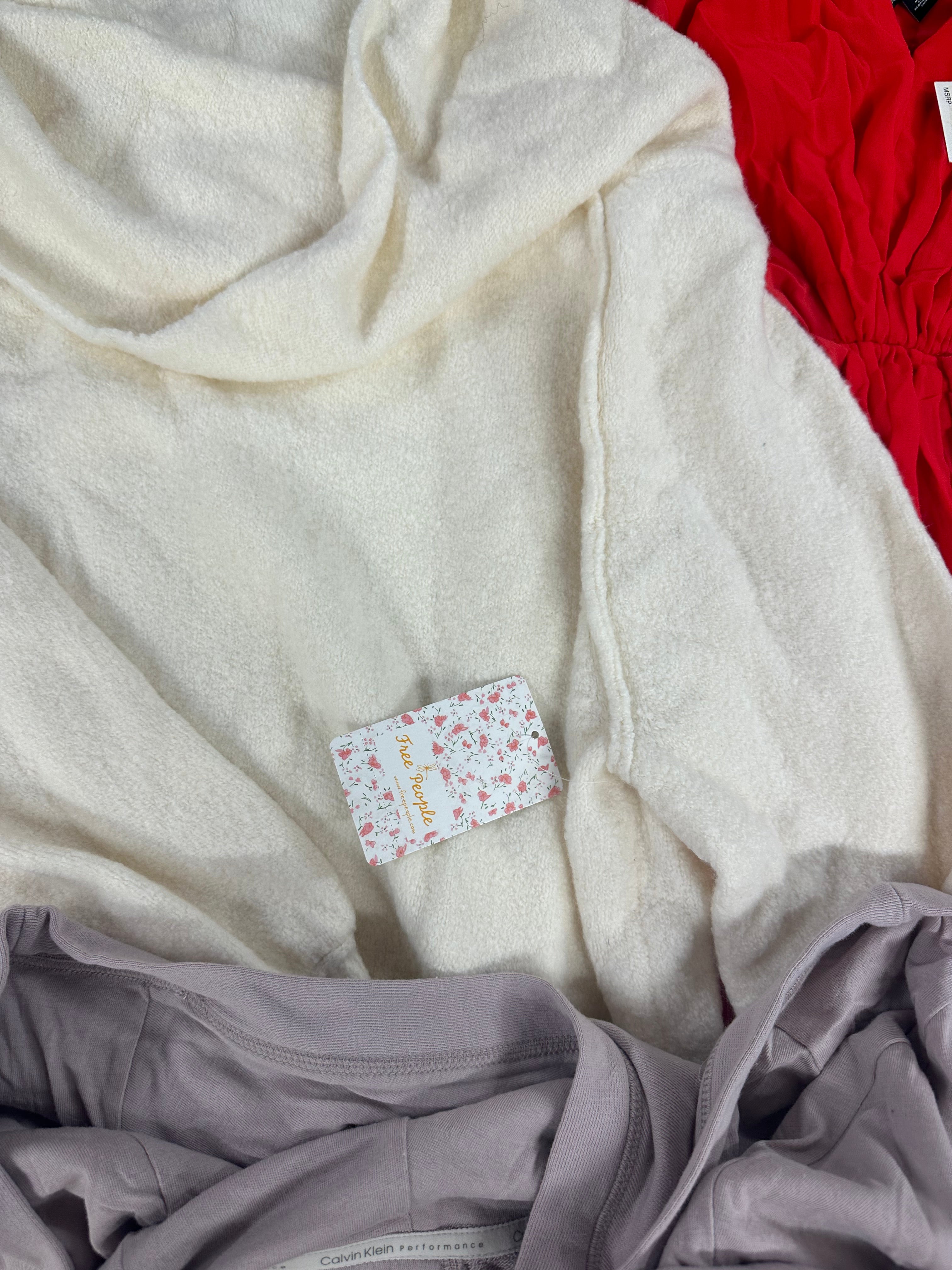 Women's Clothings Assorted Wholesale Lot, FRENCH CONNECTION, RALPH LAUREN, DKNY, FREE PEOPLE, CALVIN KLEIN and more, 11 items, CUSTOMER RETURNS