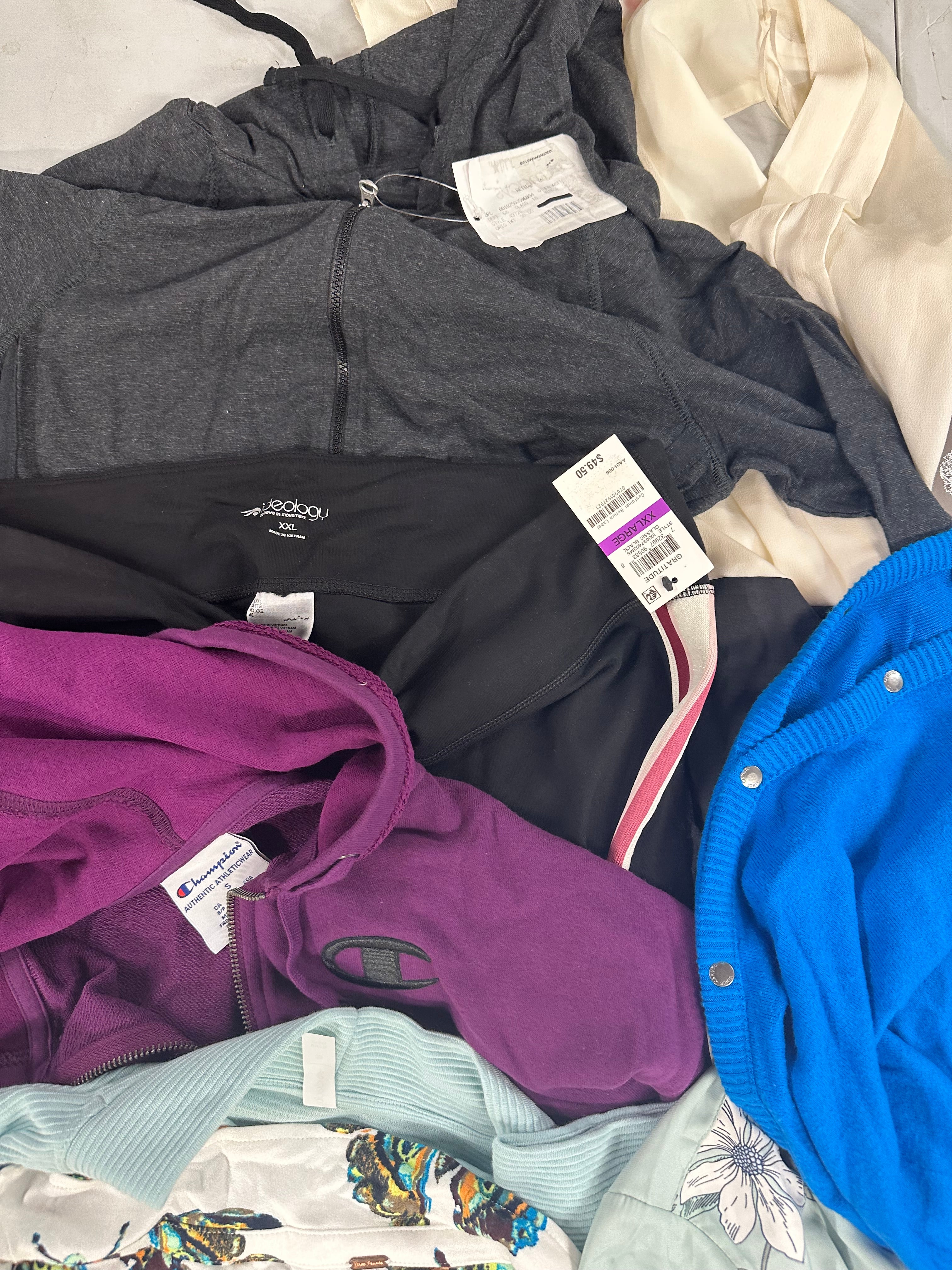 Women's Clothings Assorted Wholesale Lot, PUMA, ADIDAS, FREE PEOPLE, CHAMPION, VINCE CAMUTO and more, 15 items, CUSTOMER RETURNS