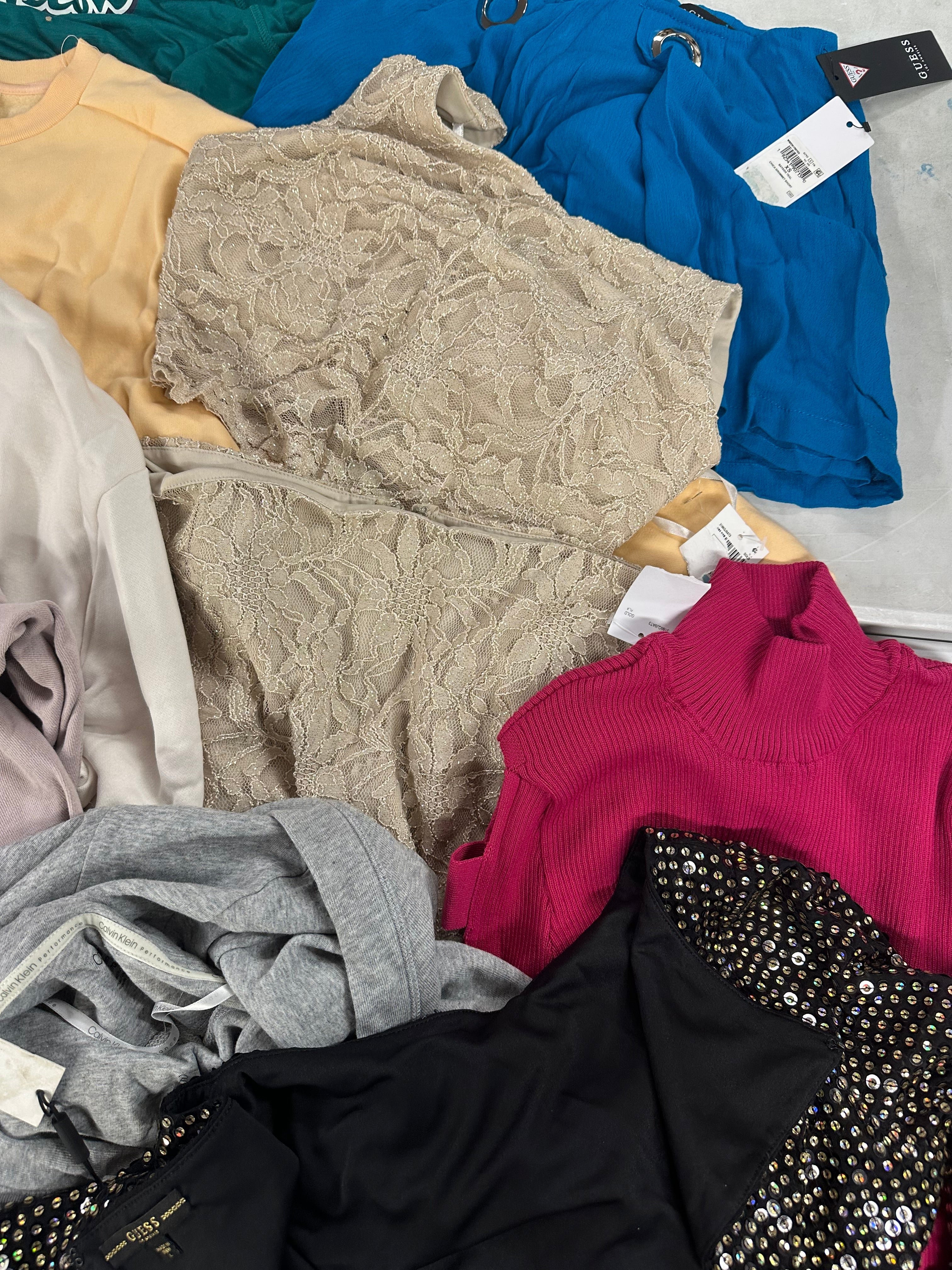 Women's Clothings Assorted Wholesale Lot, GUESS, CALVIN KLEIN, CHAMPION, ADIDAS, NIKE, 32 DEGREES and more, 13 items, CUSTOMER RETURNS