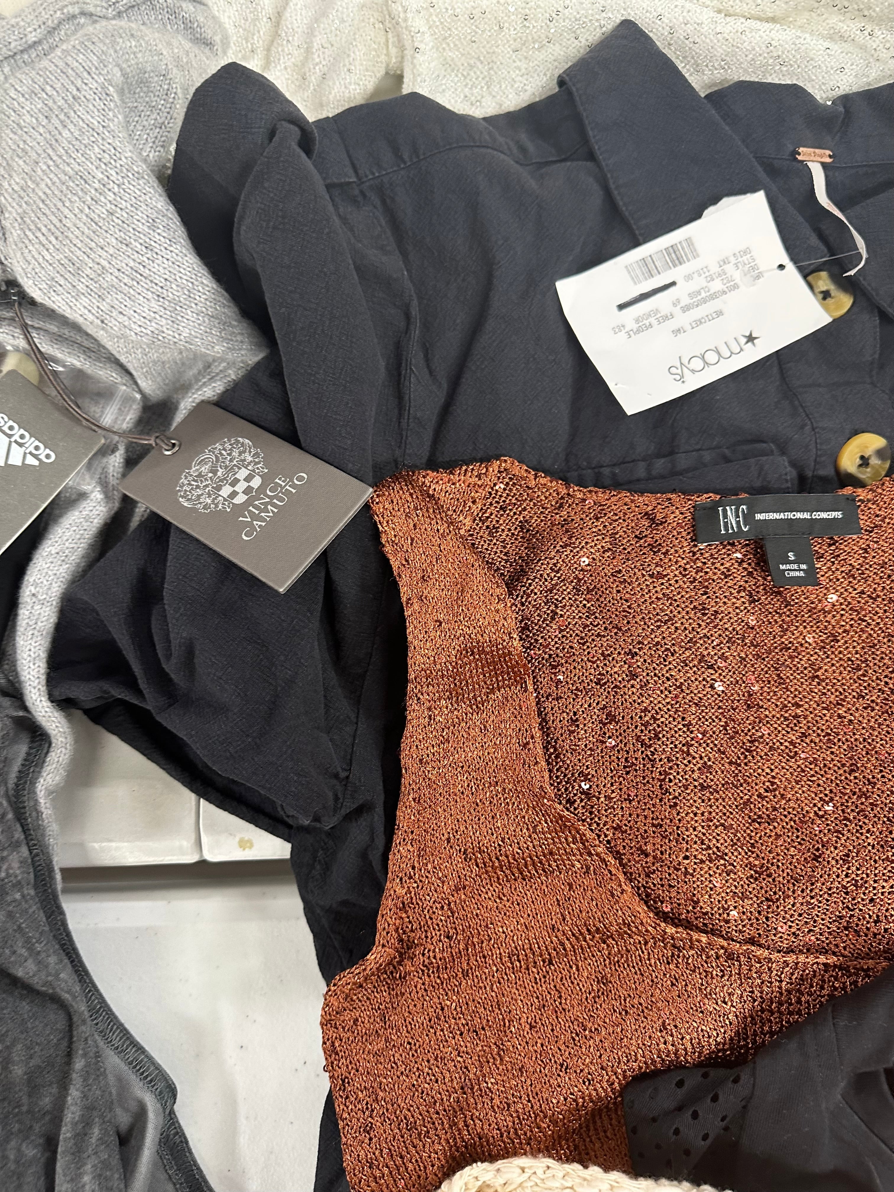 Women's Clothings Assorted Wholesale Lot, DKNY, RALPH LAUREN, ADIDAS , CALVIN KLEIN , KAREN SCOTT, FREE PEOPLE, VINCE CAMUTO and more, 16 items, CUSTOMER RETURNS