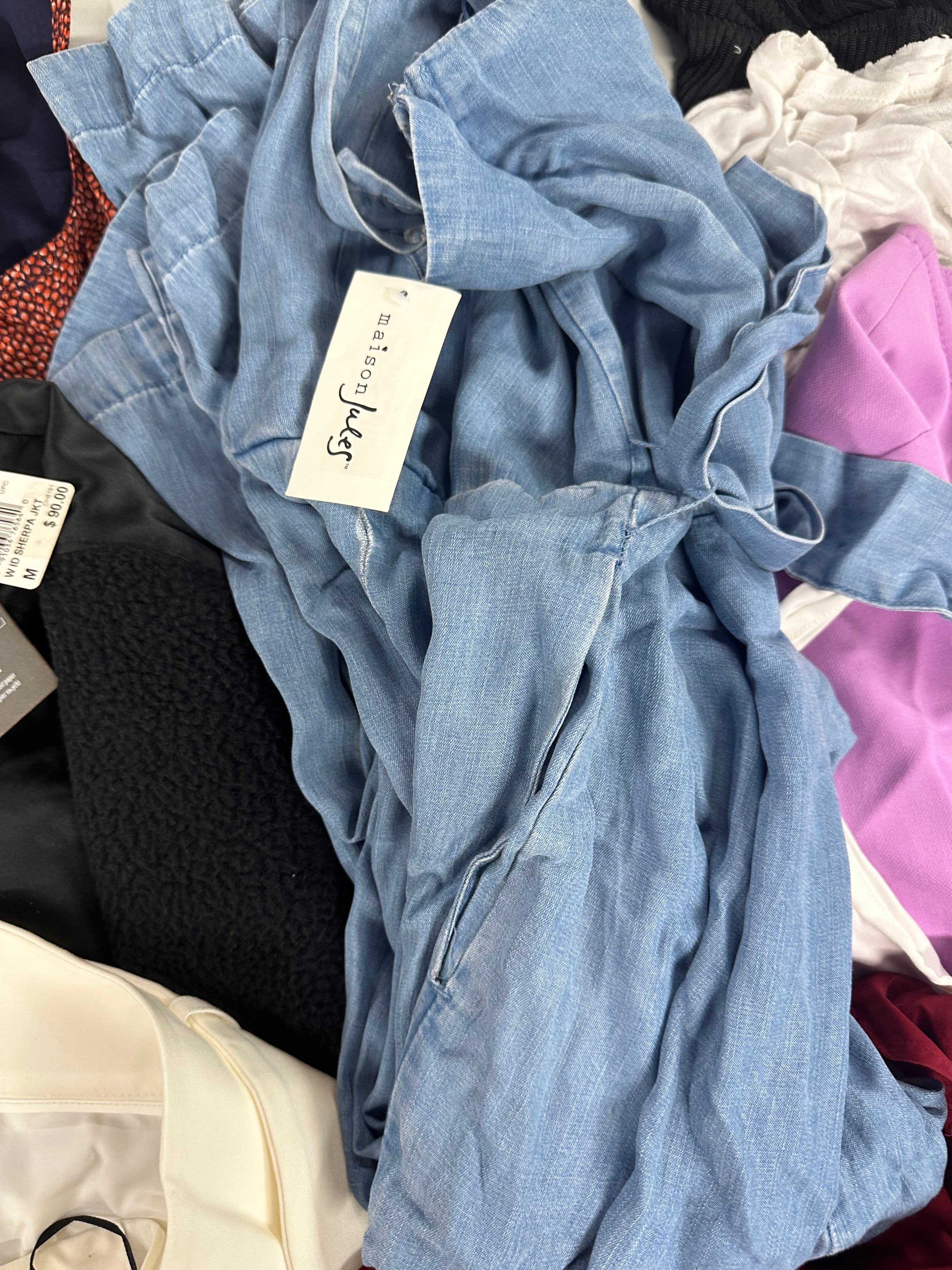 Women's Clothings Assorted Wholesale Lot, LUCKY BRAND, MICHAEL KORS, FREE PEOPLE, ADIDAS, CALVIN KLEIN, RACHEL ROY and more, 14 items, CUSTOMER RETURNS