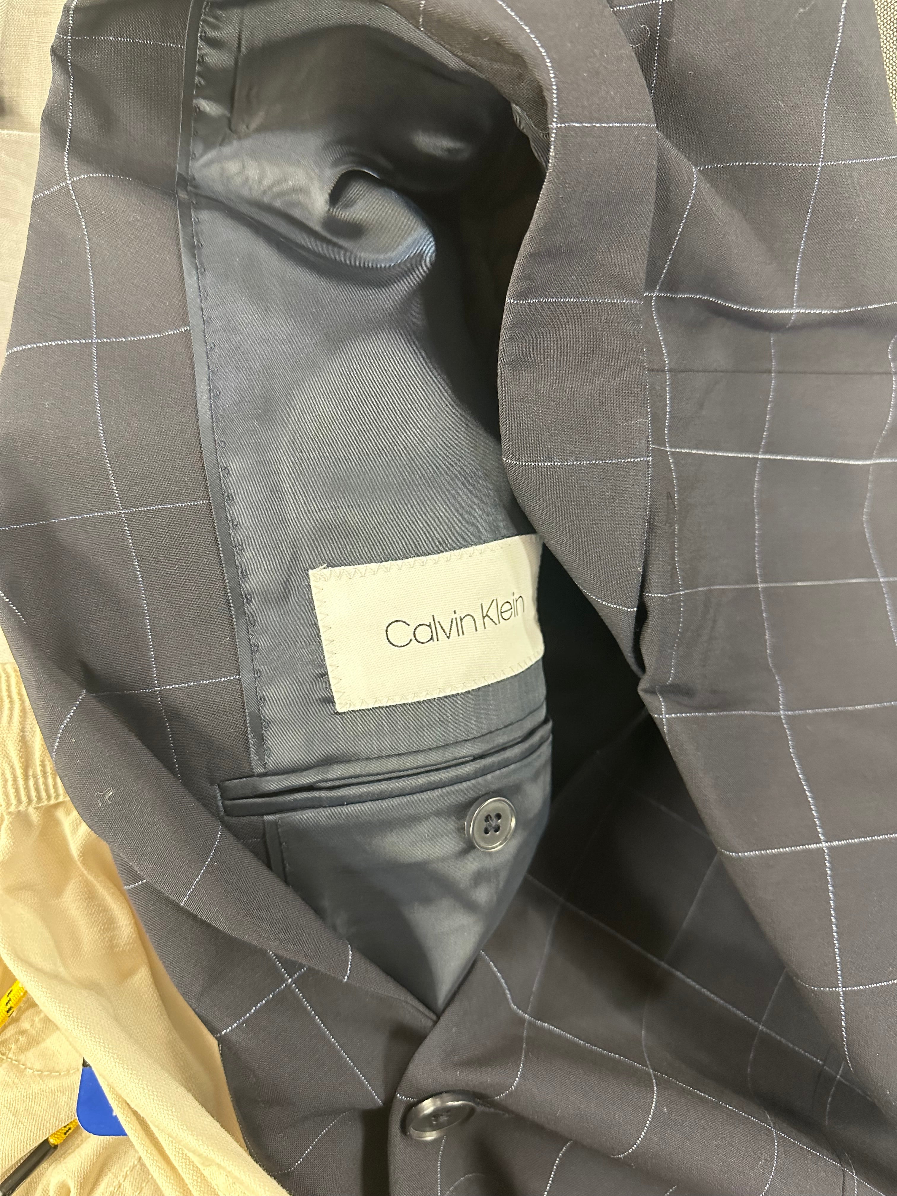 Men's Clothings Assorted Wholesale Lot, HOGGAR, MICHAEL KORS, PENFIELD, TASSO ELBA, CALVIN KLEIN, AZARO UOMO and more, 11 items, CUSTOMER RETURNS