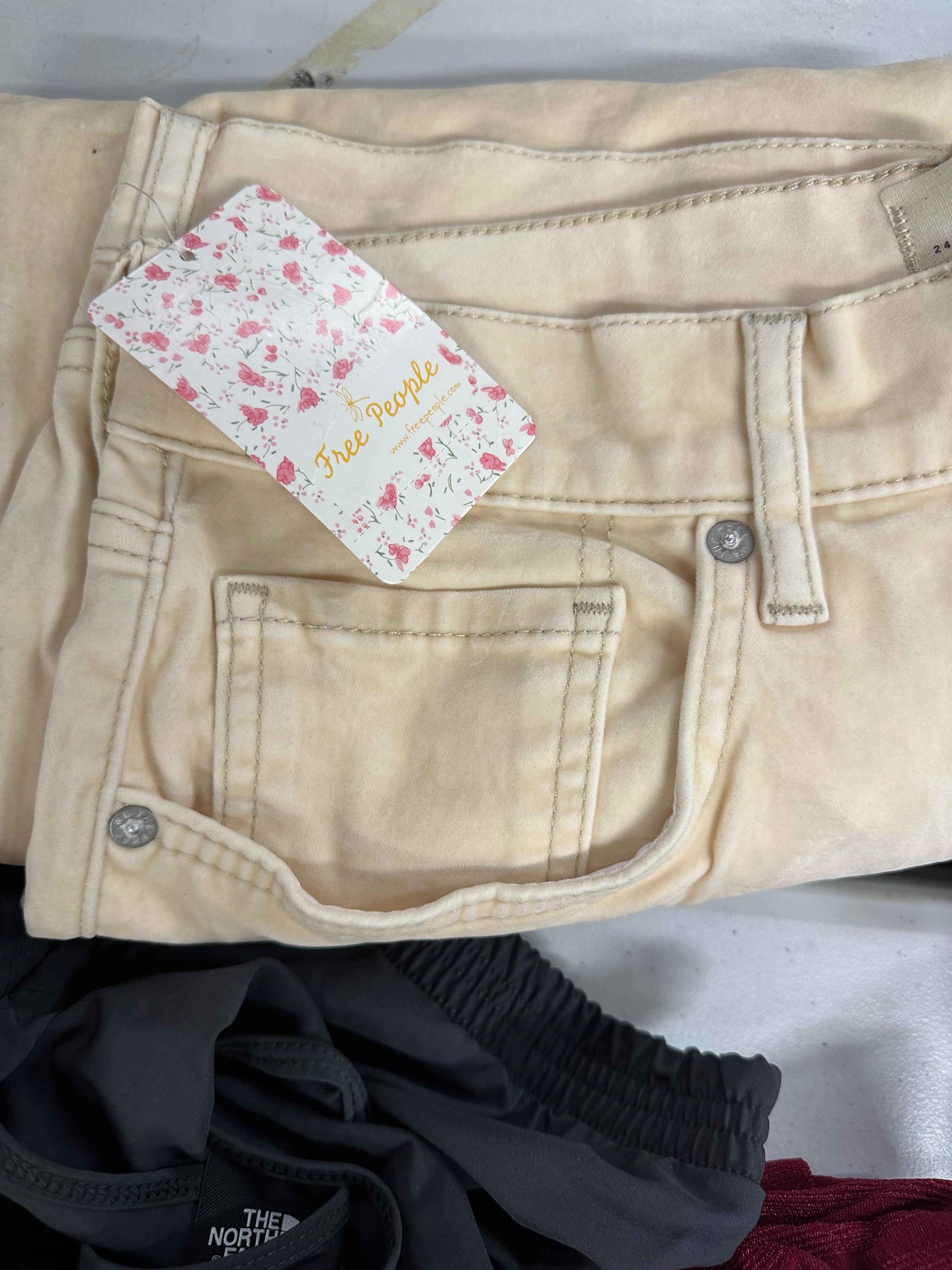 Women's Clothings Assorted Wholesale Lot, JOE'S JEANS, DL1961, CALVIN KLEIN, NORTH FACE, FREE PEOPLE, VERONA and more, 13 items, CUSTOMER RETURNS