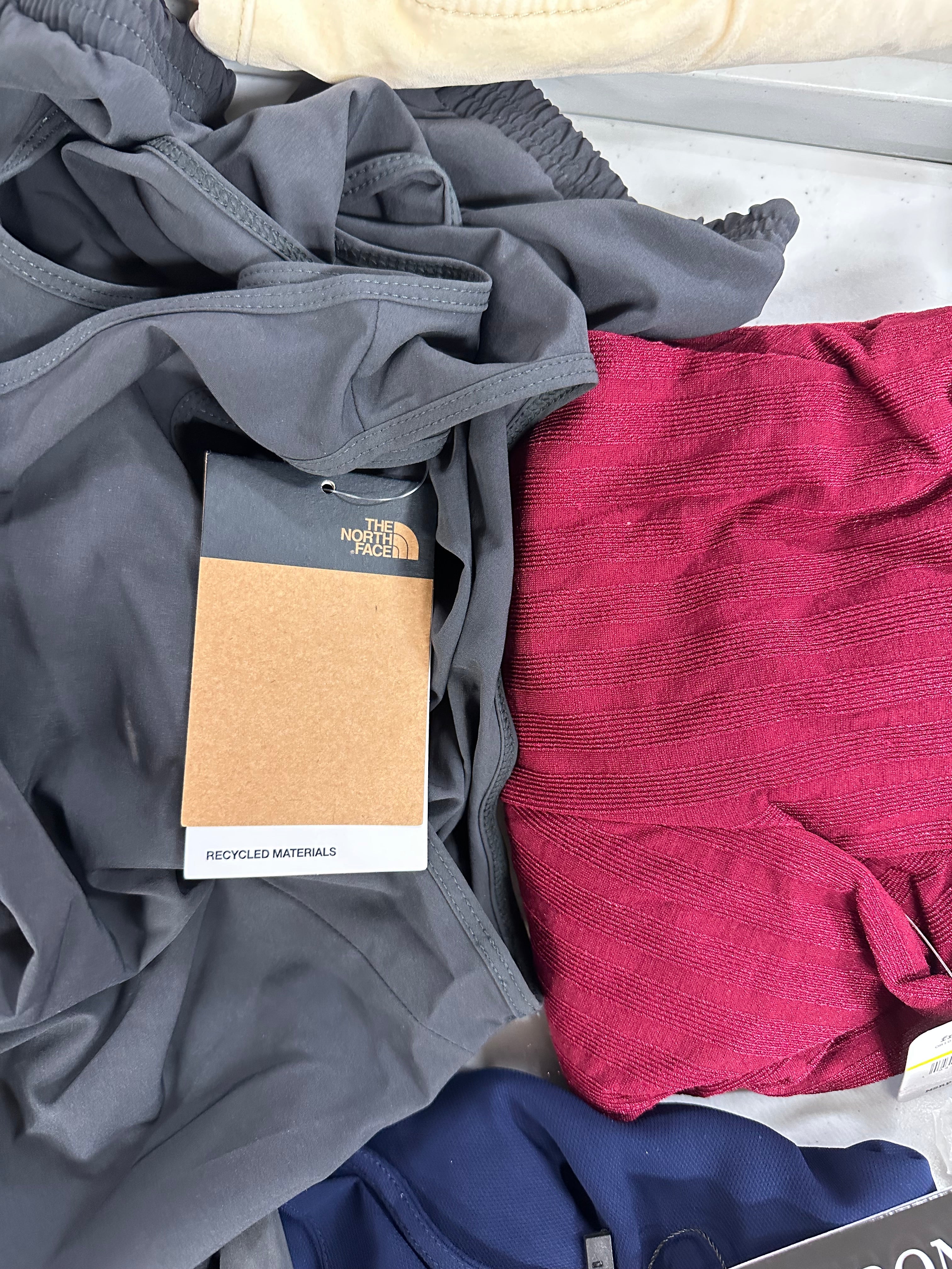 Women's Clothings Assorted Wholesale Lot, JOE'S JEANS, DL1961, CALVIN KLEIN, NORTH FACE, FREE PEOPLE, VERONA and more, 13 items, CUSTOMER RETURNS