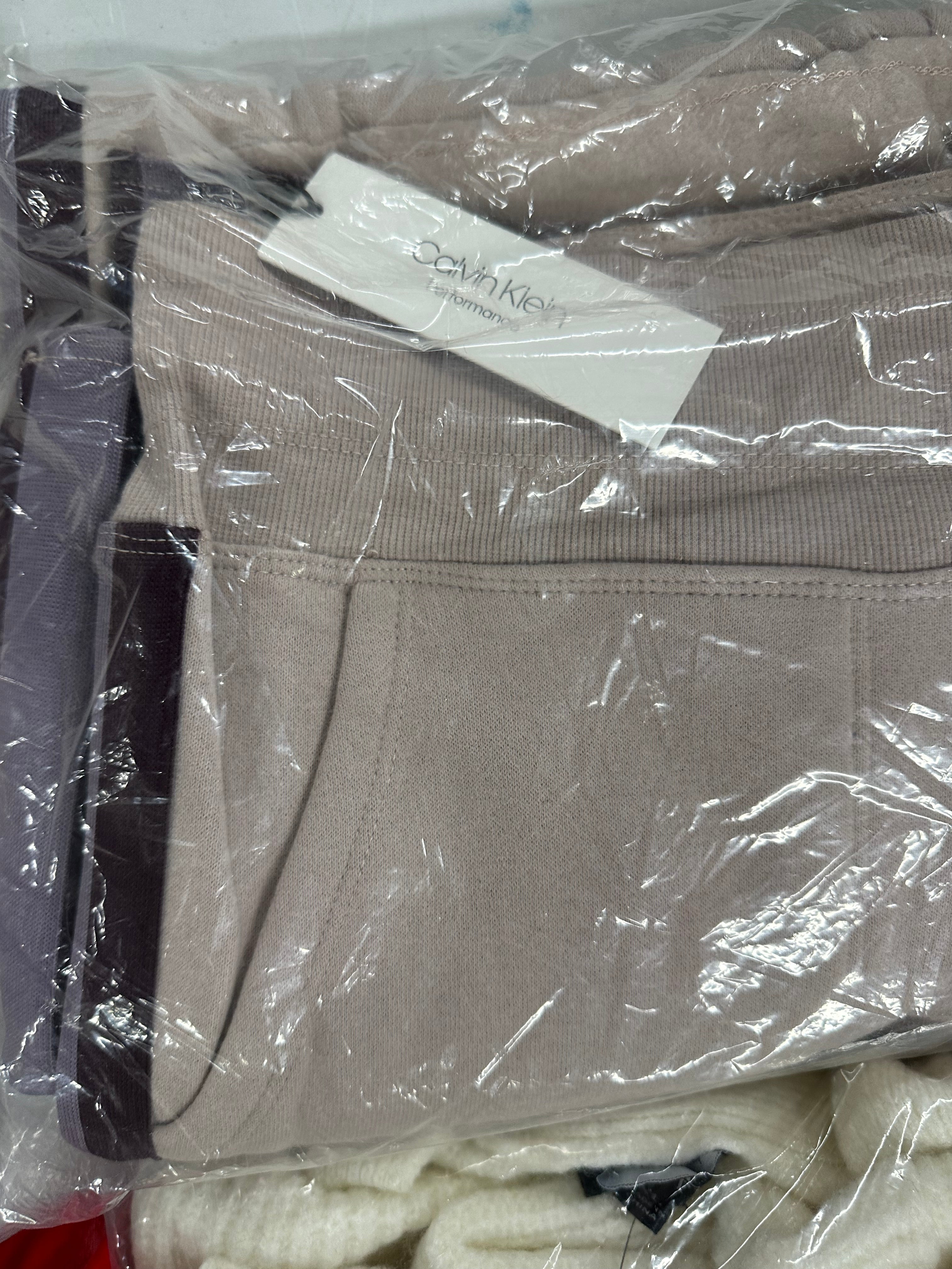 Women's Clothings Assorted Wholesale Lot, JOE'S JEANS, DL1961, CALVIN KLEIN, NORTH FACE, FREE PEOPLE, VERONA and more, 13 items, CUSTOMER RETURNS